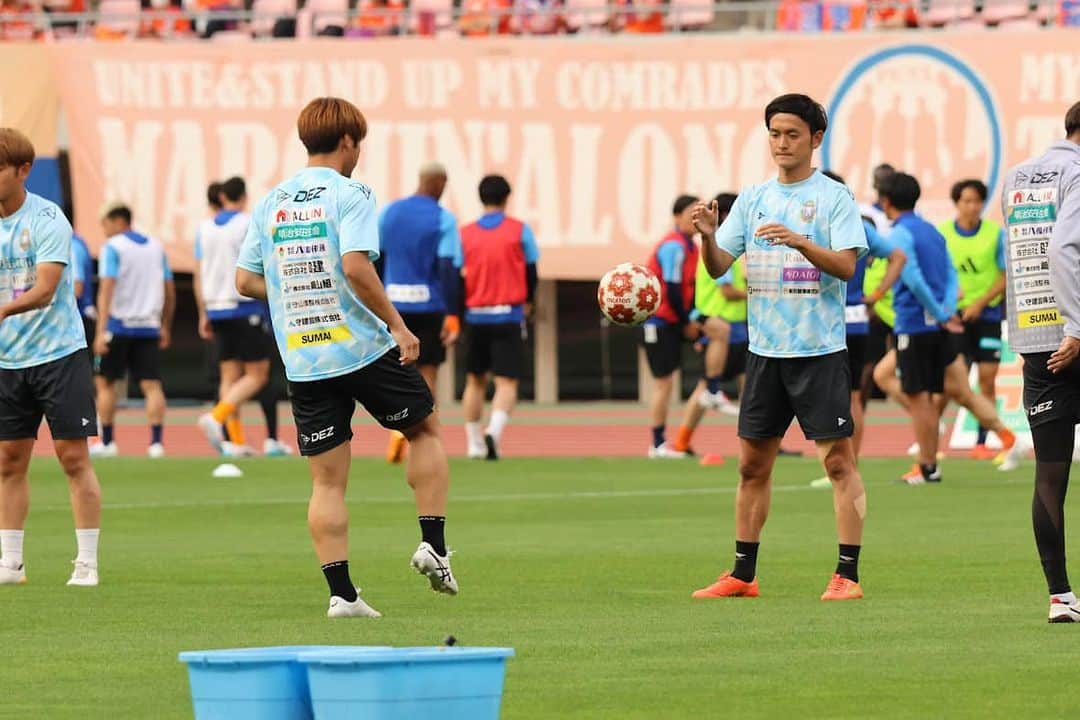 國領一平さんのインスタグラム写真 - (國領一平Instagram)「天皇杯VSアルビレックス新潟 0-1 Lose. 出場機会もなく悔しさしか残らない一戦になりました。 強く・上手く・必要とされる選手になれるようにやっていきたいと思います。  #天皇杯 #レイラック滋賀 #アルビレックス新潟 #國領一平」6月8日 13時12分 - ippei.kokuryo