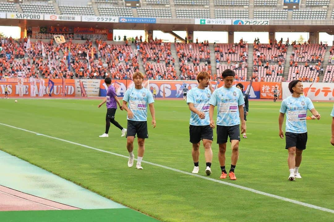 國領一平さんのインスタグラム写真 - (國領一平Instagram)「天皇杯VSアルビレックス新潟 0-1 Lose. 出場機会もなく悔しさしか残らない一戦になりました。 強く・上手く・必要とされる選手になれるようにやっていきたいと思います。  #天皇杯 #レイラック滋賀 #アルビレックス新潟 #國領一平」6月8日 13時12分 - ippei.kokuryo