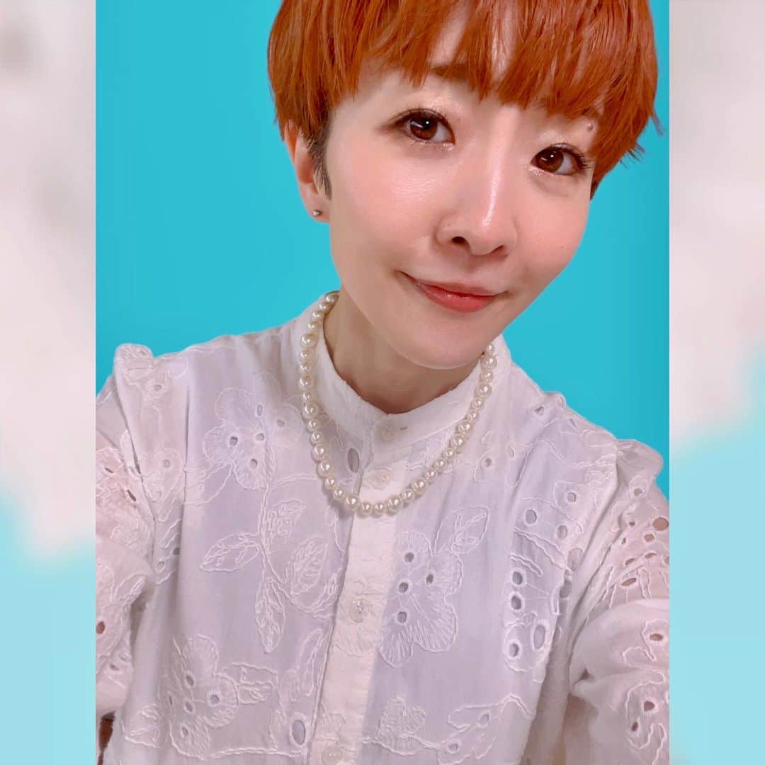 小此木まりさんのインスタグラム写真 - (小此木まりInstagram)「🧡  新しい出会いをいただいた日。  感謝と尊敬 目から鱗 自分おつかれさまの意もすこし 緊張してほぼ記憶にない今日を 想い出にのこしたく セブンイレブン🏪プリンセス一番くじをひく… ラプンツェルレターセットだったっっ 大切にします。  餅は餅屋と言いますし うんうん、と思うけれど それだけじゃないなにか わたしも見つけてゆきたいな  お餅たべたいな  おやすみなさい！  #初めて記念日  #なんか今日 #顎長い #お餅」6月9日 0時14分 - mariokonogi