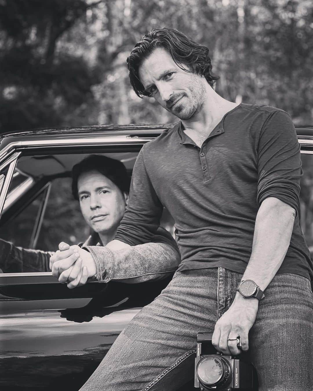 オーエン・マッケンさんのインスタグラム写真 - (オーエン・マッケンInstagram)「Just your fav on screen duo moving into their last day shooting on La Brea season 3…….. I won’t openly cry for @jonseda and he won’t cry for me but on the inside our child selves are screaming….. #labrea 📷 @davidmbarrett395  ** correction ** ok, fine. We will both be crying.」6月8日 17時36分 - eoincmacken