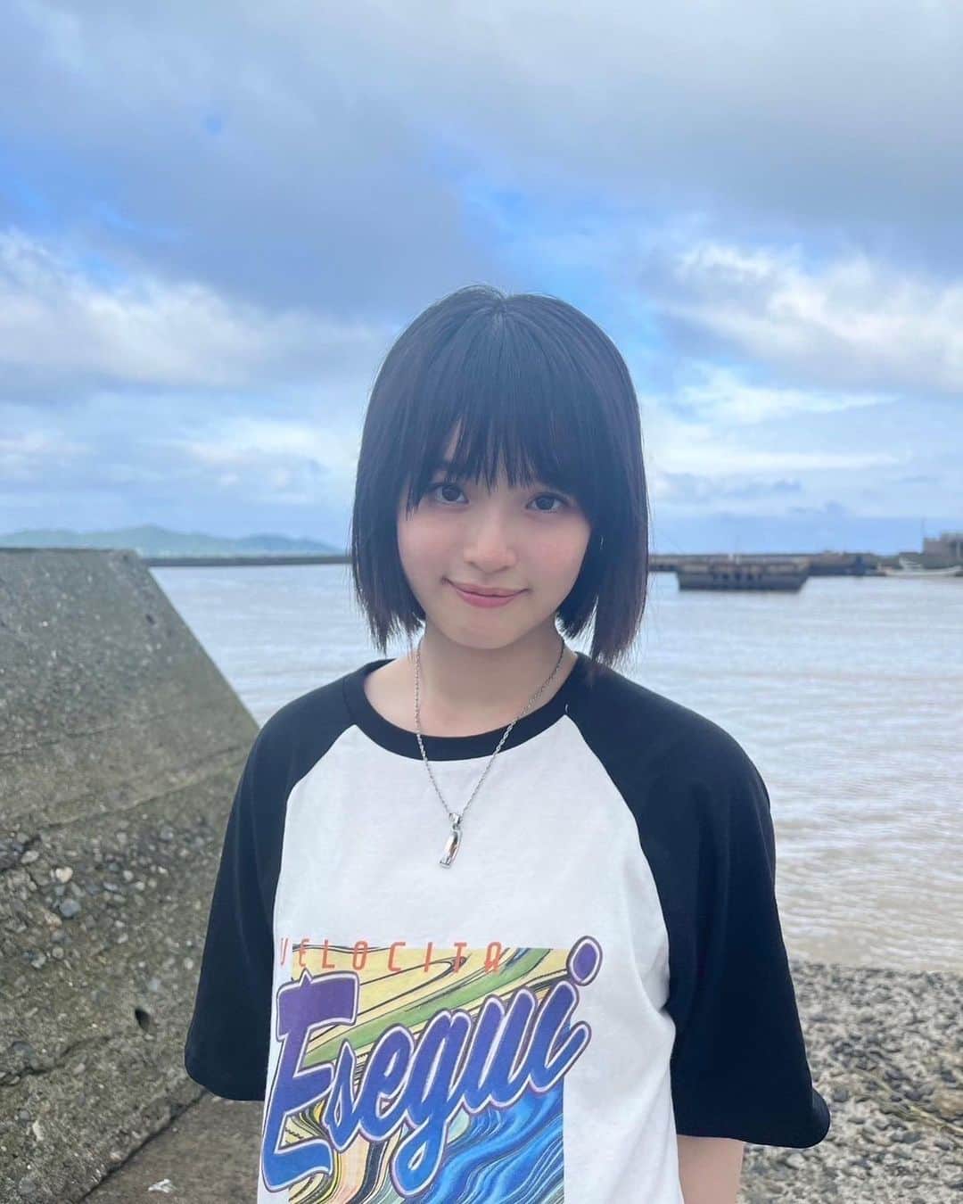 のインスタグラム：「お知らせです！！ 7/12スタートのフジテレビ系新水10ドラマ「ばらかもん」に山村美和役で出演させていただくことが決定しました！  五島列島を舞台にしたハートフル島コメディ！髪を切ったのはこの作品のためでした！ぜひお楽しみに💕 #ばらかもん #フジテレビ」