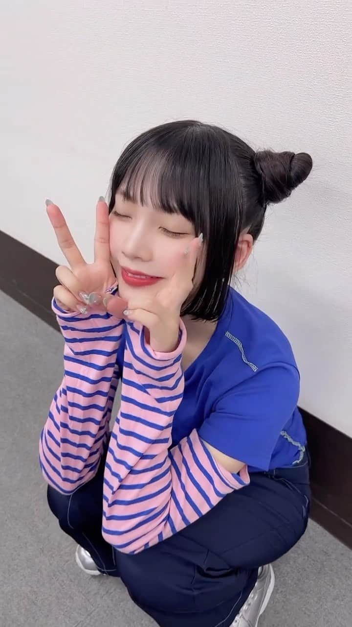 大石楓夏のインスタグラム：「くまヘア好き？🐻‍❄️🩵  #アイドル #ヘアアレンジ #아이돌 #셀스타그램 #오오티디 #패션 #인스타 #일본 #인스타그램 #얼스타그램 #옷스타그램 #instagood #picture #followme  #picoftheday #fashion #Japanese #Japanesegirl #japan #tokyofashion」