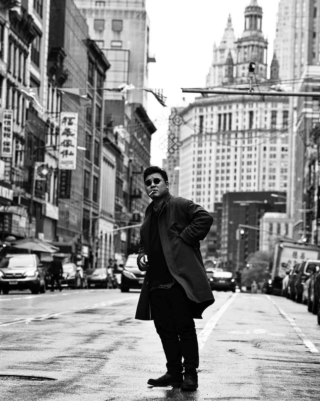 井田幸昌さんのインスタグラム写真 - (井田幸昌Instagram)「Memorandum.  New York. Looks like the Matrix. Taken by a wonderful friend @ogata_photo   What is changing and what is not.  備忘録。 旅の記録、記憶。 ニューヨークにて。 変わっていくもの、変わらないもの。  #ny」6月8日 18時06分 - yukimasaida