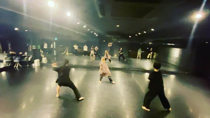 黒須洋壬のインスタグラム：「黒須洋嗣 JAZZ CLASS 2023.June.8th @danceworks_jpn  @xross   #生きていたんだよな  #あいみょん  #dance #jazzdance  #tokyo #japan #本日ラスト」