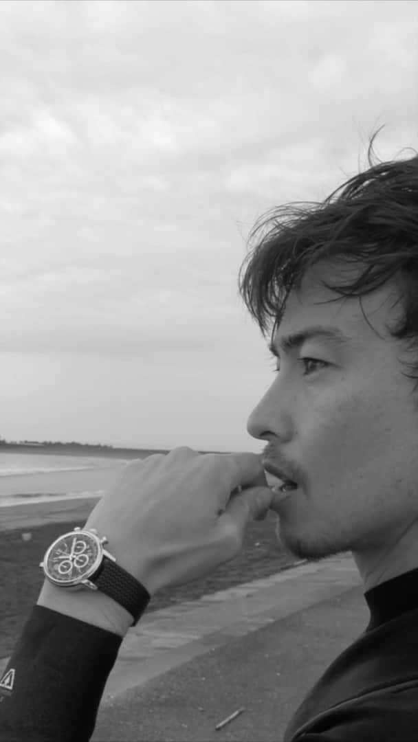 SEN（三辻茜）のインスタグラム：「A beautiful companion, and a reminder that it’s important to lose track of time.  @chopard  #ChopardMilleMiglia #SurpassingOneself #RacingInStyle #PR」