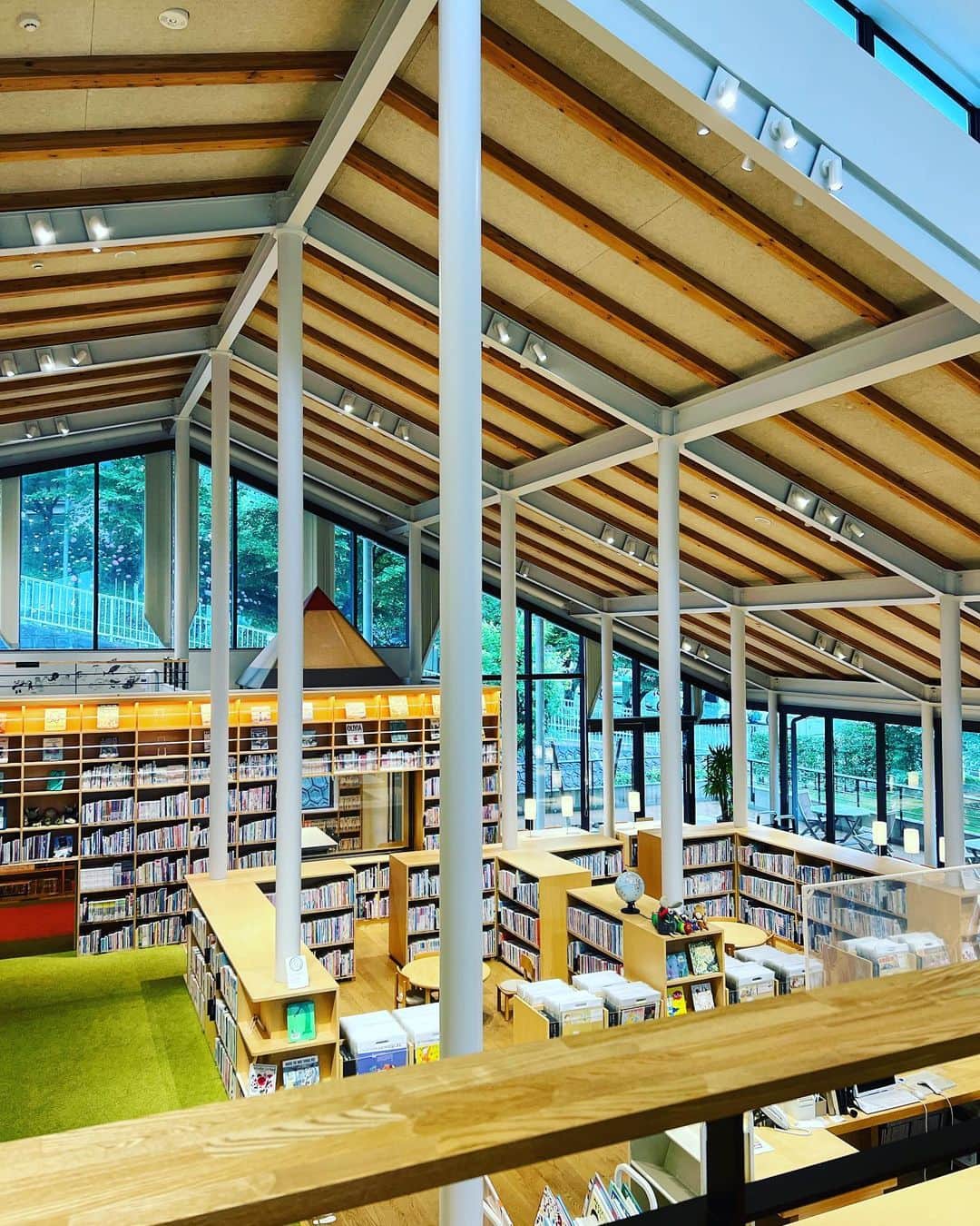遠山正道のインスタグラム：「#武雄市こども図書館 色々学び多いお話し伺った @kyushu_pancake_cafe_takeo」