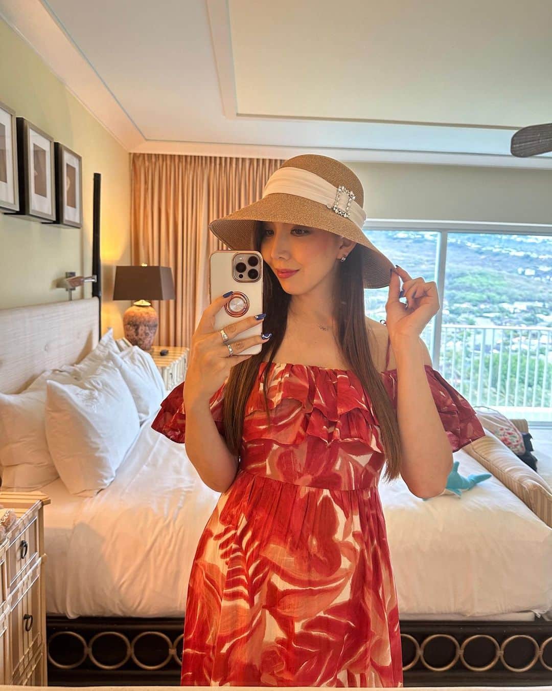 jun fitnessさんのインスタグラム写真 - (jun fitnessInstagram)「Hawaii trip✈️ 今回も旦那さんの大好きな @kahala_resort に滞在♡ もう全てが最高🥰  もうすぐ妊娠8ヶ月なので、 結構ギリギリの海外旅行だけど、 何事もなくとても楽しめてます🌴  バカンスにぴったりのNEW帽子もお気に入り♡♡ 👒： @chapeaud_o  👗： @zara   #baby#Babygirl#kids#2y#2月生まれ#女の子ママ#2歳#姉妹ママ#育児#子育て#ママライフ#妊婦ライフ#マタニティ#maternity#pregnant#安定期#妊娠7ヶ月#第二子妊娠中#2023年8月生まれ#27weekspregnant#Hawaii#ハワイ旅行#子連れハワイ#chapeado#シャポードオー」6月8日 18時41分 - jjfitness44