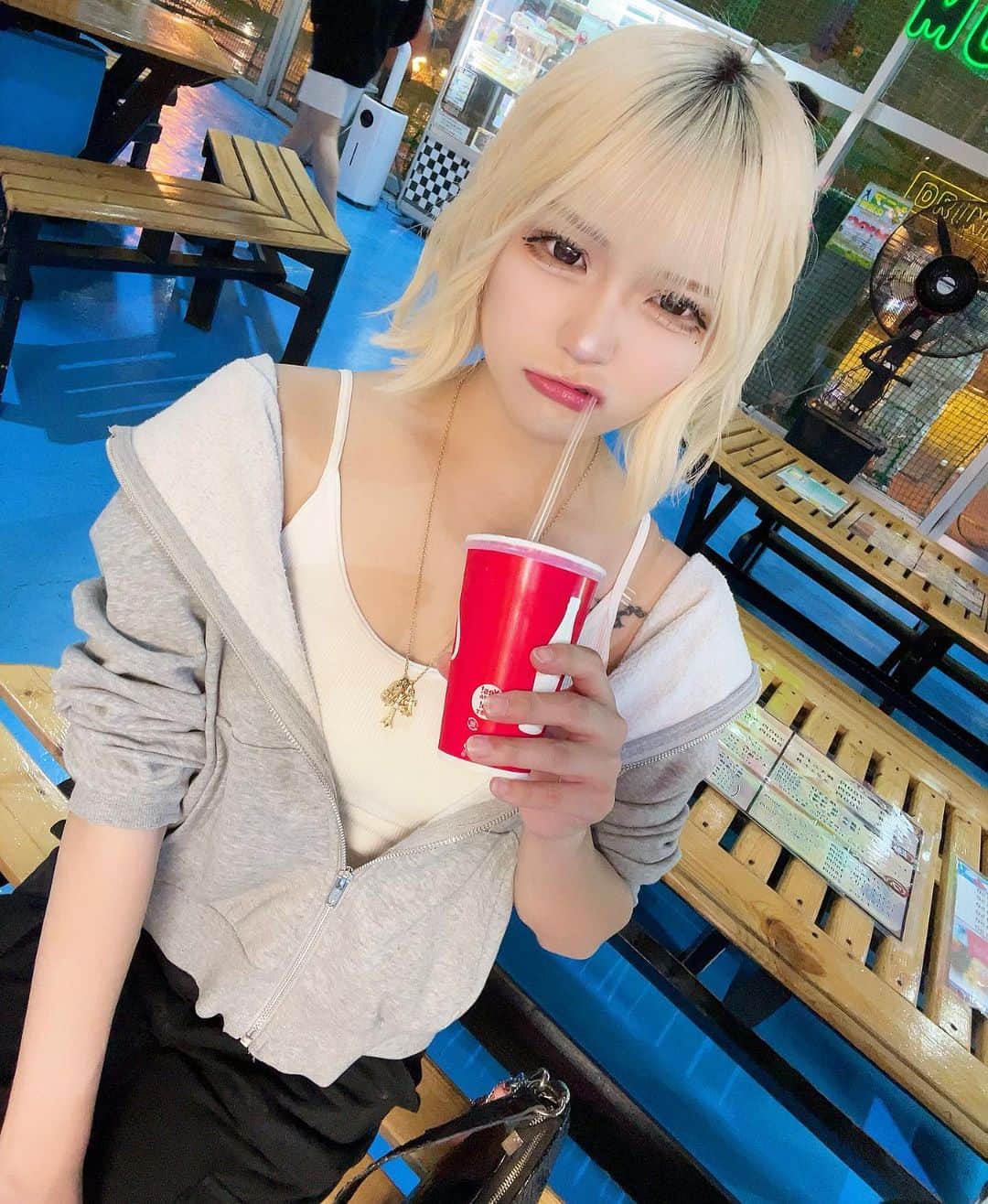 いーたろのインスタグラム：「フォロワーさんとスポーツ勝負したいな〜🫡🔥 #いーたろ#いーたろ様#私の沼にハマりなさい #可愛くてごめん」