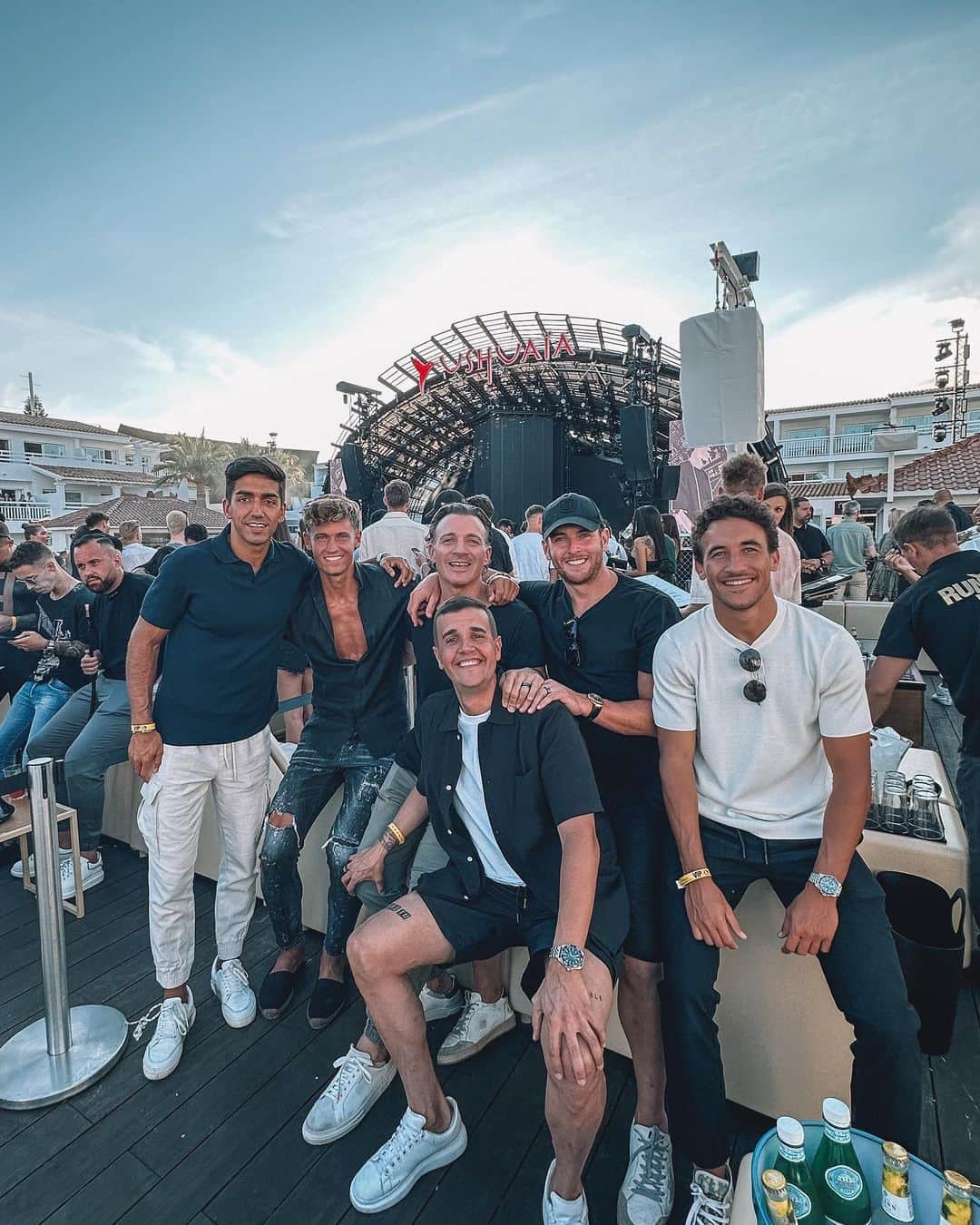 イバイ・ゴメスさんのインスタグラム写真 - (イバイ・ゴメスInstagram)「¡Ha sido un viaje PANTASTIC! ☕ ...
