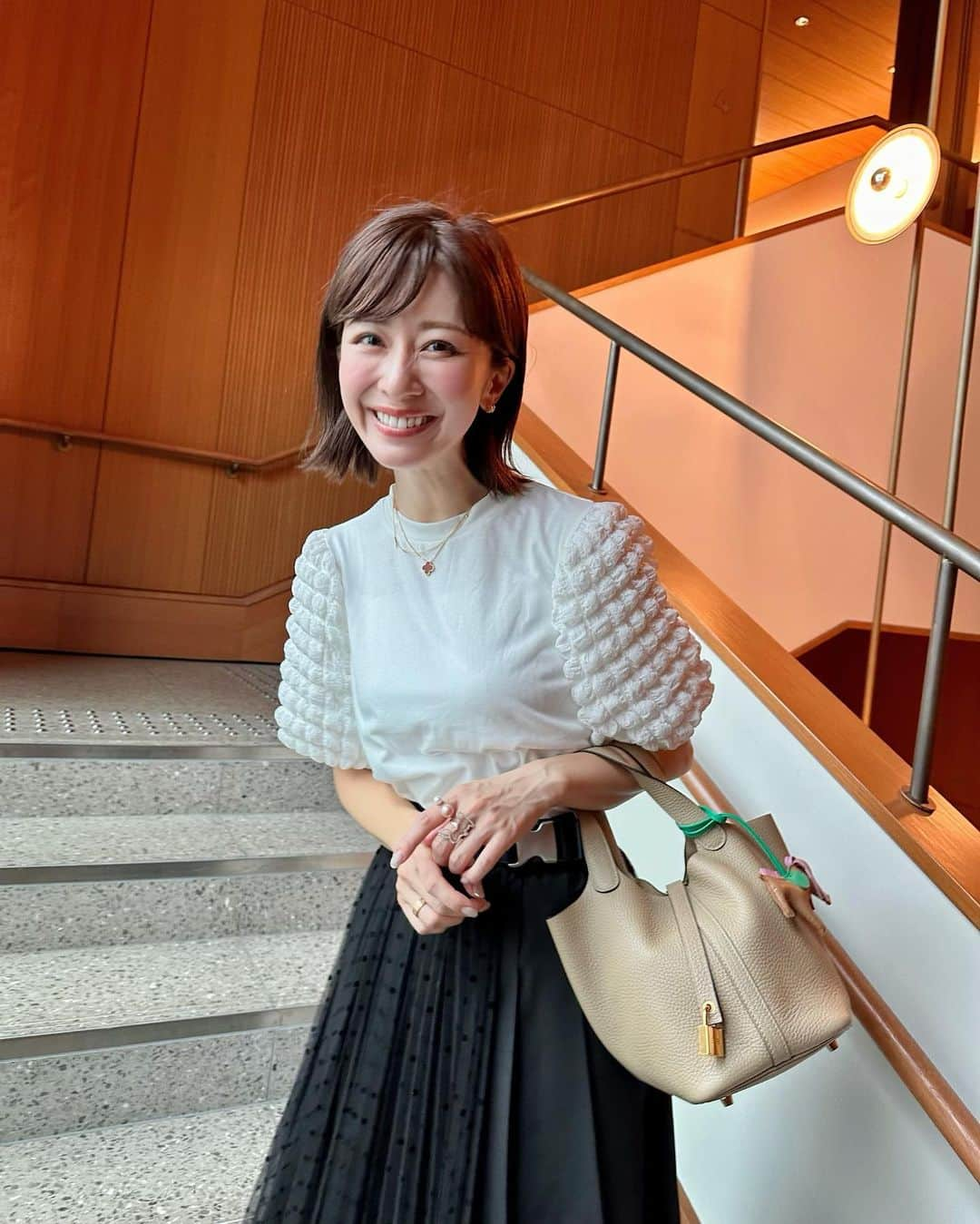 水野佐彩さんのインスタグラム写真 - (水野佐彩Instagram)「・ 89年生まれの朝活🥐☕️ 大雨の中 子供達を送ってすぐ集合☔️🫧 このまま飲みに行きたくなるほど 本当に楽しかった🤣🍻w  🤍 @nostalgia_jp  🖤 @diagramofficial   #おちびコーデ #おちびの輪 #低身長コーデ #Sサイズコーデ #ママコーデ #ママライフ #2020年ベビー #女の子ママ #女の子ベビー #ブルベ夏 #ブルベ #ブルベサマー #ブライトサマー #ブライトスプリング #ソフトクラシック #ウェーブ #骨格診断ウェーブ #春コーデ #レインブーツ #梅雨コーデ #nostalgiajp #ノスタルジア」6月8日 19時00分 - saaya_mizuno