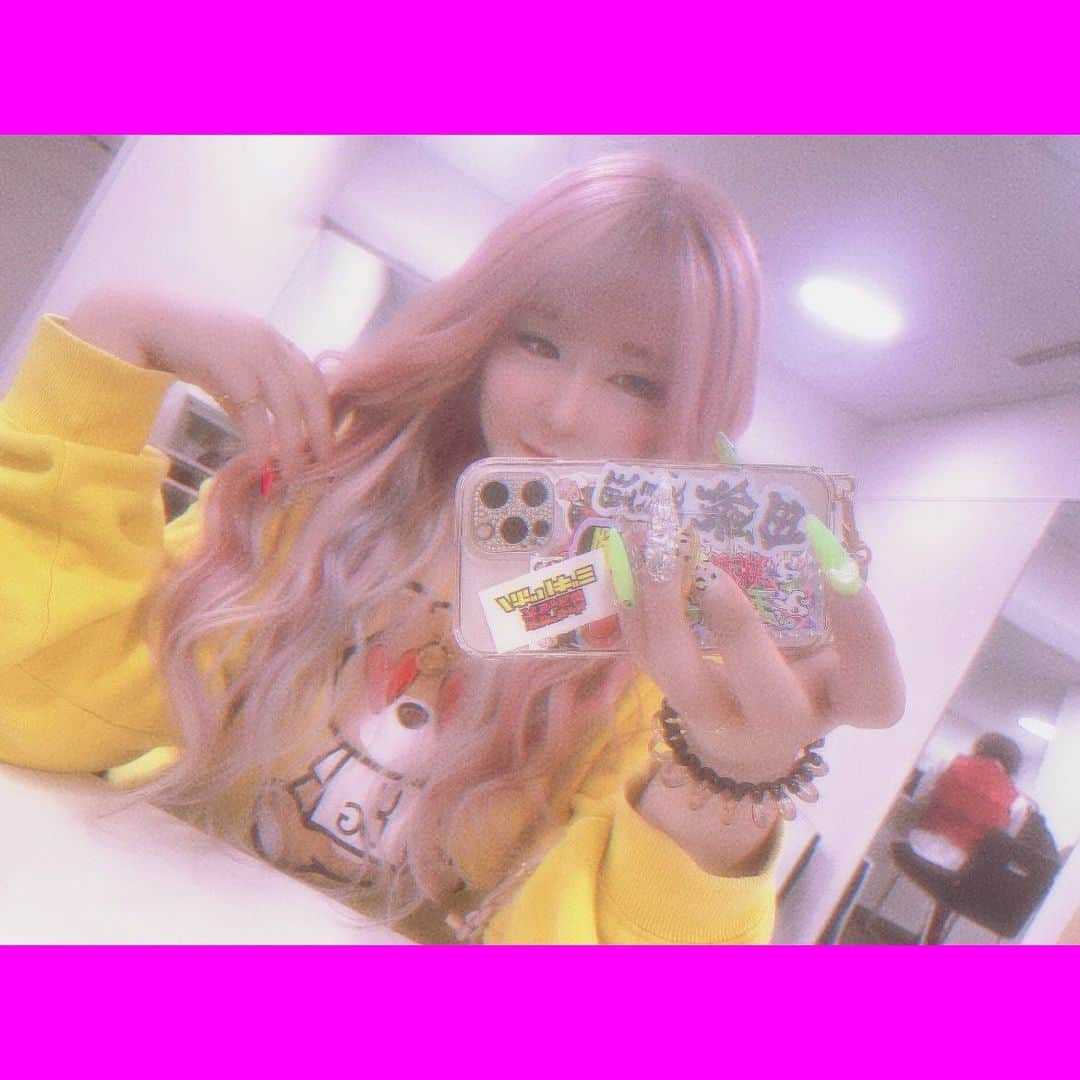 金子きょんちぃさんのインスタグラム写真 - (金子きょんちぃInstagram)「.  かわいいかわいいかわいい💖💖💖💖 ぴんく×みずいろ×むらさき×しろ🩷🩵💜🤍 最高すぎ💖💖💖💖💖💖💖💖💖💖💖💖💖💖💖💖💖💖💖💖💖💖💖💖💖💖💖💖💖💖  #新しい #かみのけ #たくさんの色 #かわいいすぎる #金子カラー #きょんちぃカラー」6月8日 19時07分 - kyokaest9