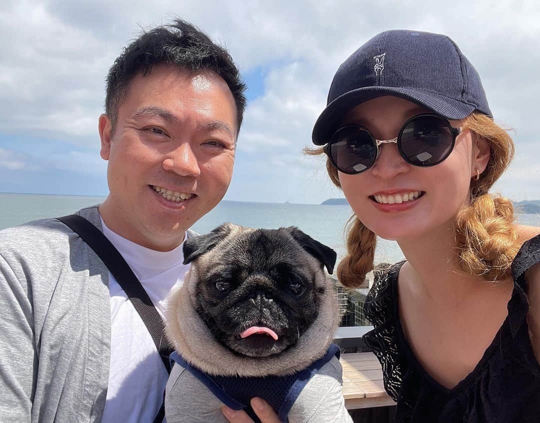 佐々木かいさんのインスタグラム写真 - (佐々木かいInstagram)「今回泊まったお宿は、 千葉県にある「amane」というお宿でした🚗🌊🐻🤍 目の前に海が広がっており、とにかくお部屋の全てが洒落ていて、とんでもなく優雅な時間を過ごすことができました🥹♡ 以前、フォロワーさんにもDMでもおススメして頂き、ご近所さんにもオススメして頂いただけあり、本当に良いお宿でした🐻🍀♡ 徒歩圏内に系列のお洒落サウナもあったので、今度は行ってみたいのであります🧖‍♀️♨️ 絶対にまた行きたいお宿でありました🌊🐻✨♡ ・ ・ #旅行 #お宿 #千葉 #千葉県 #amane #家族旅行 #ペットと泊まれる宿 #パグ #パグのいる生活 #パグのいる暮らし #pug #puglove #pugslife」6月8日 19時33分 - kai_s_1213