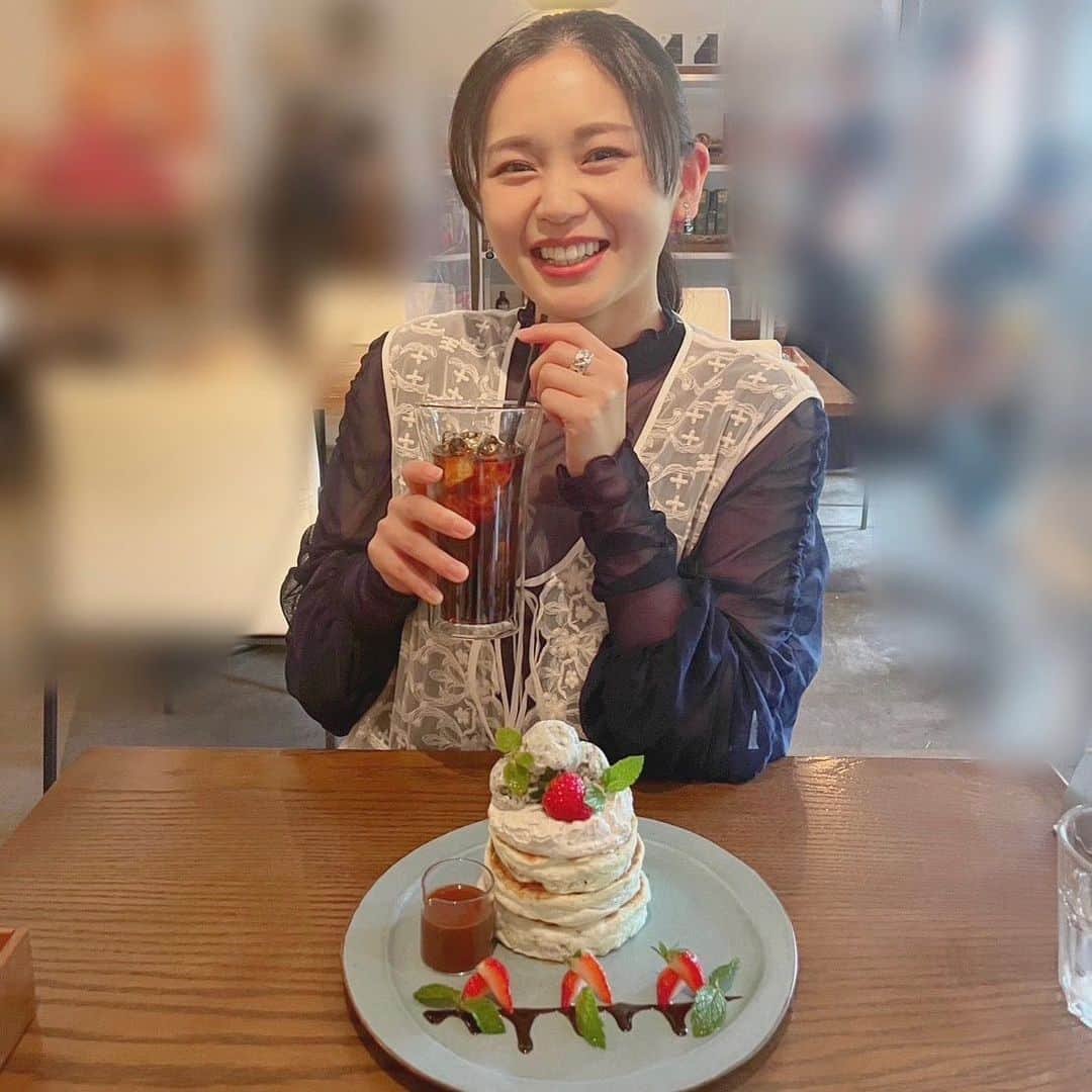 平井美葉さんのインスタグラム写真 - (平井美葉Instagram)「🥞🌱  おいらがこんなにもチョコミントにハマることになるとは…  #チョコミン党 #平井美葉 #beyooooonds #helloproject #アイドル   Photo by @honoka_kobayashi.official」6月8日 19時57分 - miyo_hirai.official