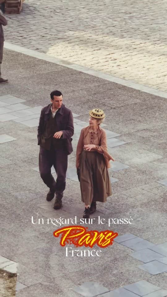 jeffのインスタグラム：「Strolling along the quays, one is enveloped in a tapestry of sights and sounds. Artistic souls find solace in the presence of legendary landmarks, while romantic couples share intimate moments on the riverbanks, embracing the enchanting atmosphere.」