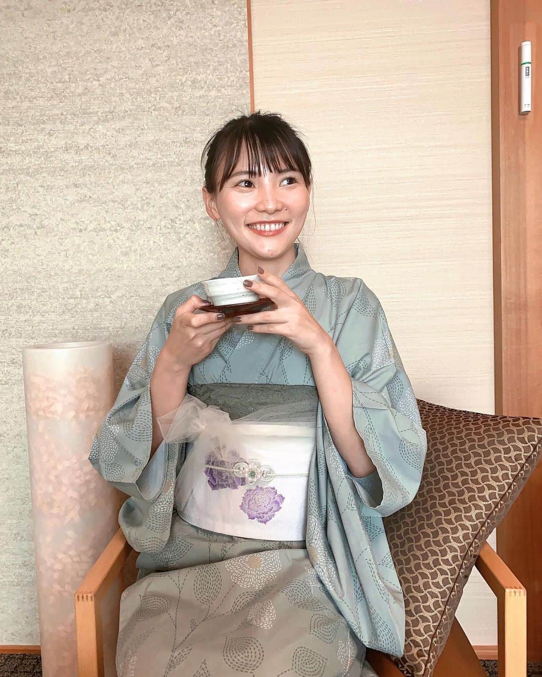 森田絵美のインスタグラム：「. 母に着付けてもらい、 今年初の浴衣でした👘 . #浴衣 #浴衣コーデ #rili」