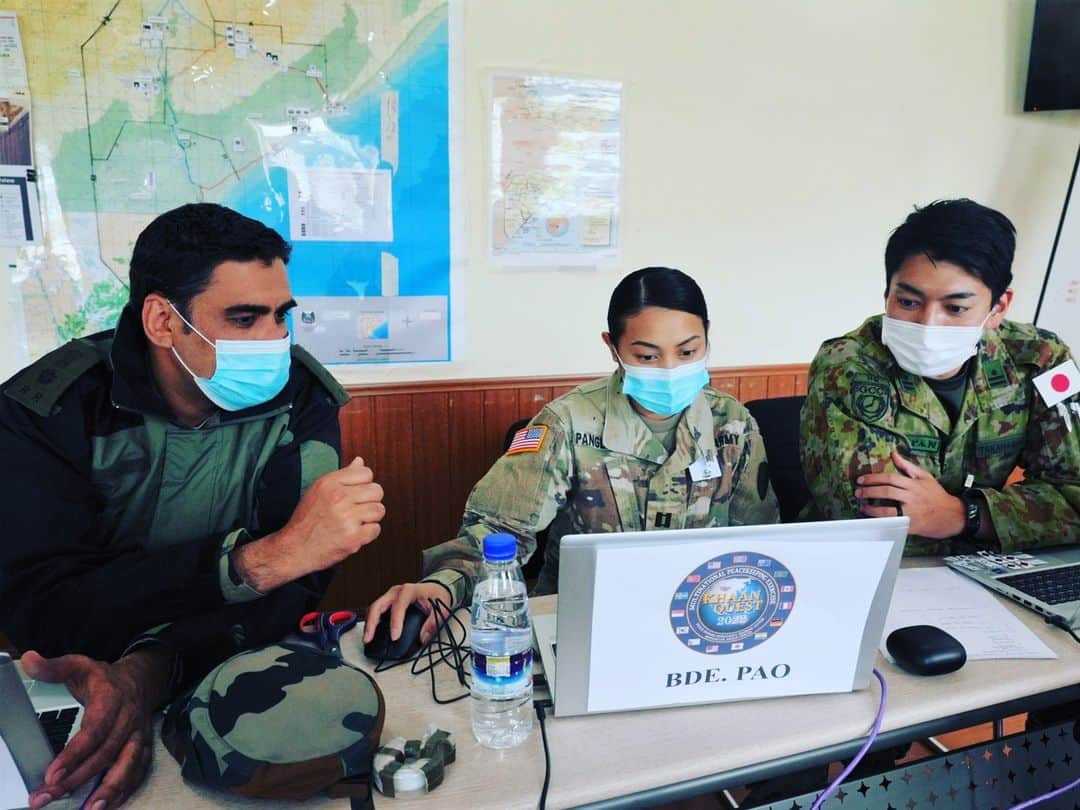 陸上自衛隊さんのインスタグラム写真 - (陸上自衛隊Instagram)「陸上自衛隊は、6月19日（月）から7月2日（日）までの間、モンゴルにおいて、令和5年度 多国間訓練（カーン・クエスト23（KQ23））に参加します。 本訓練を通じ、国連平和維持活動に係る各種能力の向上 、国際社会の平和と安定に寄与する我が国の意志の顕示、参加各国との信頼関係の強化を図ります。 細部は、陸上自衛隊HP をご覧下さい。 https://www.mod.go.jp/gsdf/news/press/2023/20230608.pdf  The JGSDF will participate in the multilateral exercise Khaan Quest 23(KQ23) in Mongolia from Monday, June 19, to Sunday,July 2.Through this exercise, the JGSDF will improve various capabilities related to UN peacekeeping operations, show the will to contribute to the peace and stability of international community, and strengthen trust with participating countries. For details, please see the JGSDF website. https://www.mod.go.jp/gsdf/news/press/2023/20230608.pdf」6月8日 20時20分 - jgsdf_pr