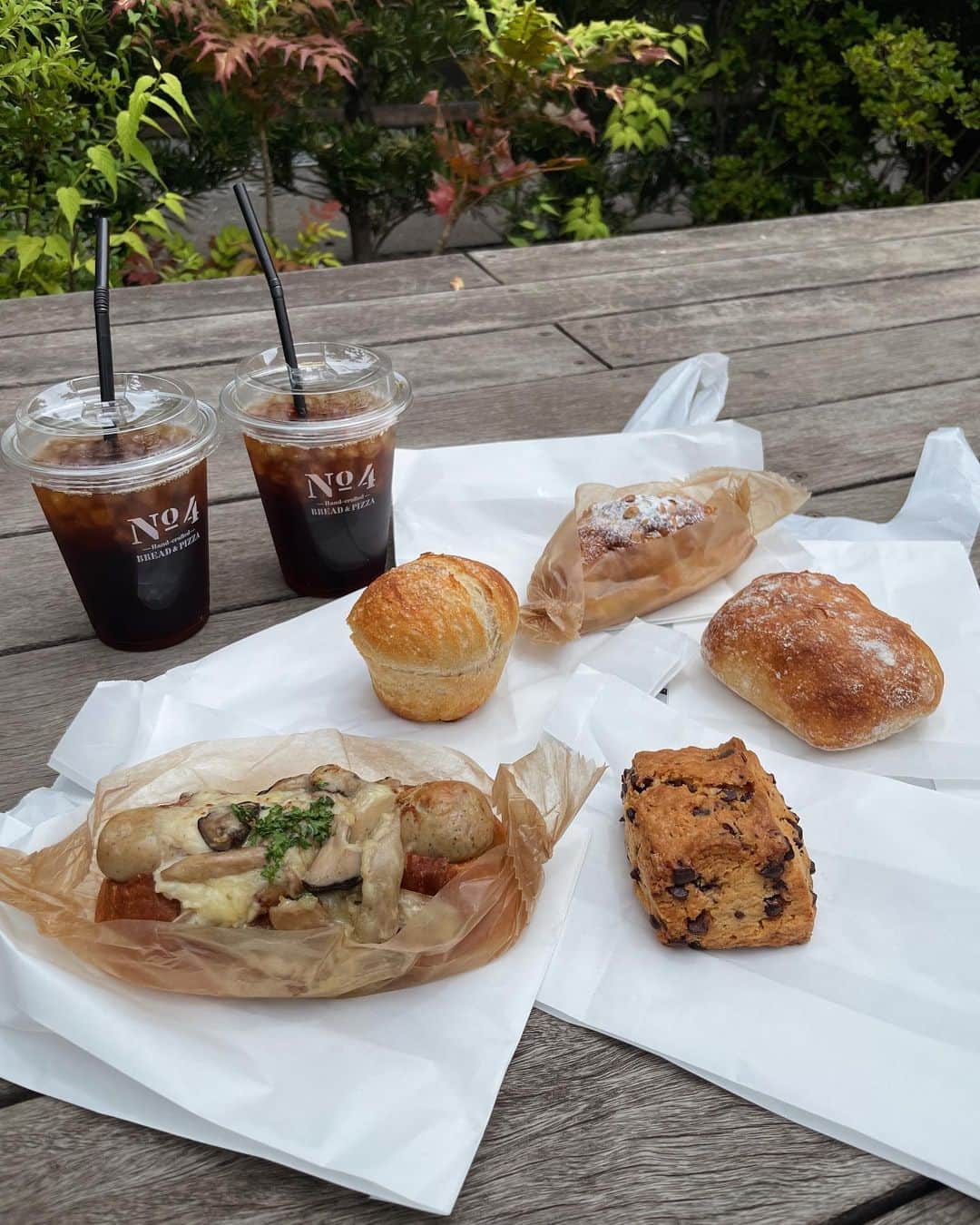 大西百合子さんのインスタグラム写真 - (大西百合子Instagram)「🍞🥐🥖🥯🥪  美味しいパンがたくさんあって、 幸せすぎた~。♡  とある日差し強かった日📸☀️  #onishiyuriko」6月8日 20時45分 - yurikooo_jpn