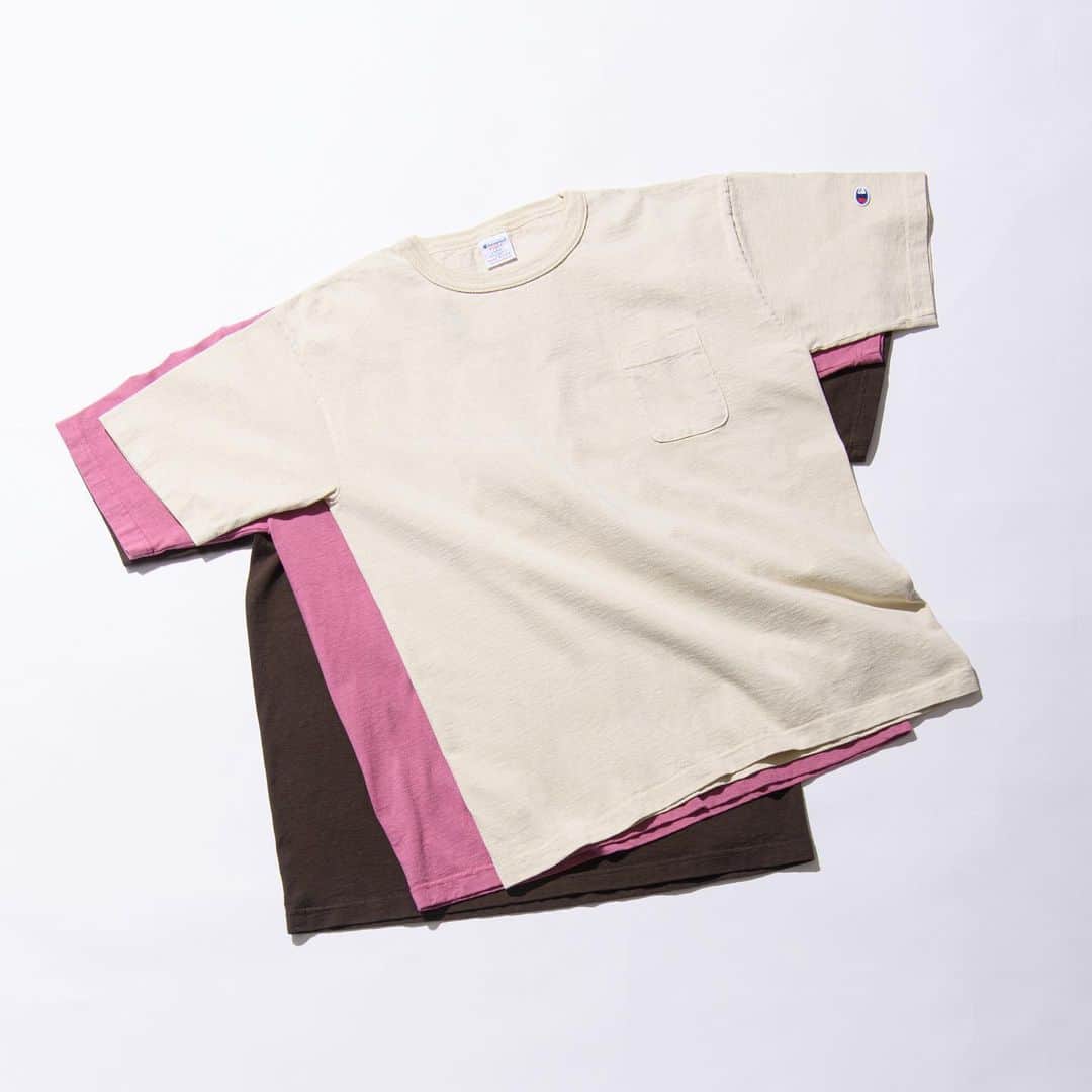 Champion Japanさんのインスタグラム写真 - (Champion JapanInstagram)「【MADE IN USA】  Item:T1011 Short Sleeve Pocket T-shirt Number:C5-X305 Color:Plum, Beige, Dark Brown Size:S, M, L, XL Price:¥6,600  #Champion  #shortsleeve #tshirt  #ショートスリーブ #tシャツ #カジュアルコーデ #チャンピオン #23SS」6月8日 21時00分 - champion_japan