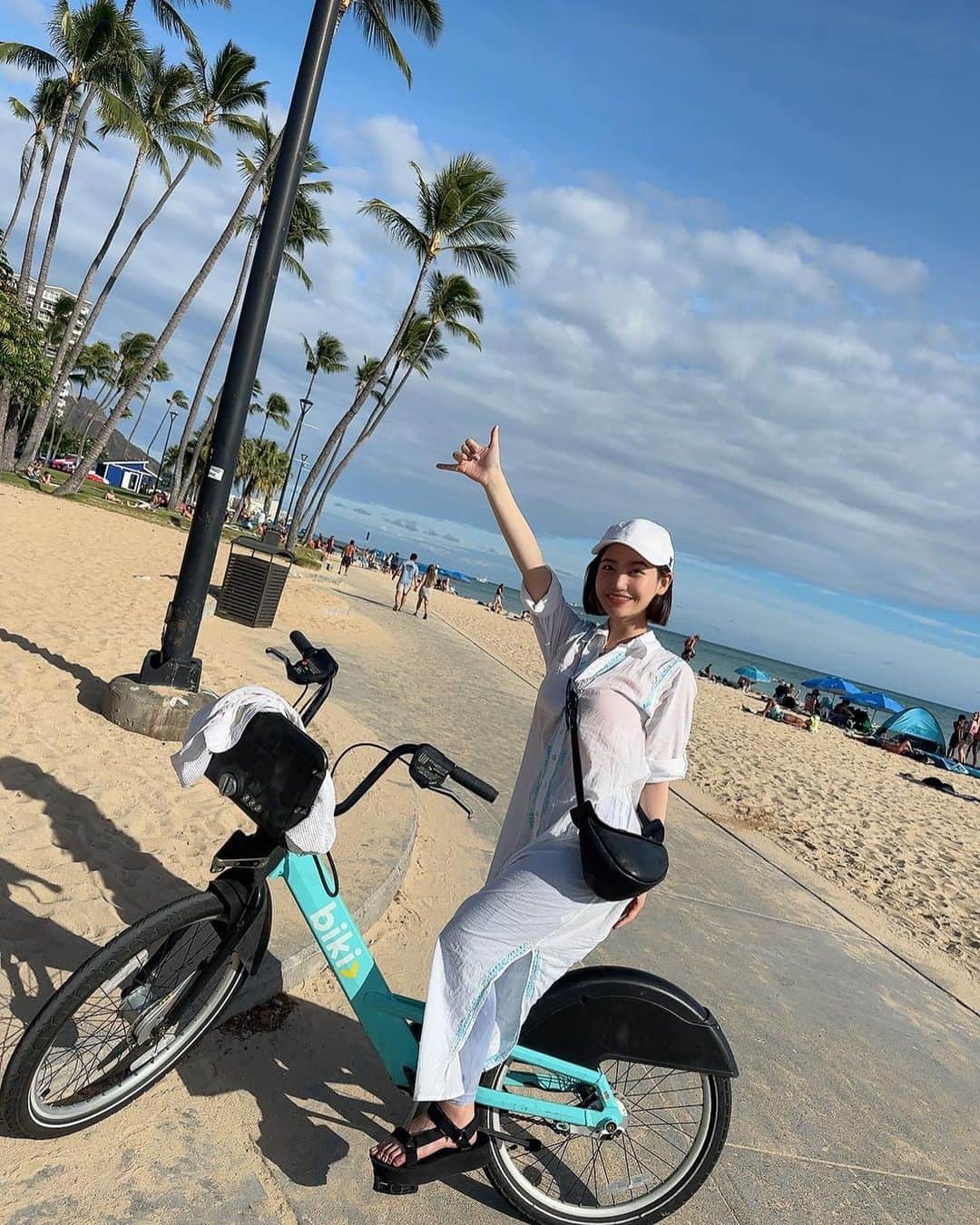 中西悠綺さんのインスタグラム写真 - (中西悠綺Instagram)「kai coffee美味しかった☺️ 久しぶりに自転車乗ってサイクリングも気持ちよかったです🚲  沿著海灘騎自行車~ 很舒服🏝️✨  #hawaii #ハワイ #夏威夷 #kaicoffee」6月8日 21時07分 - nakanishi_yuuki