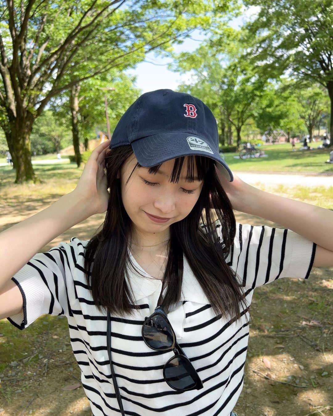 坂川陽香さんのインスタグラム写真 - (坂川陽香Instagram)「🧢👊🏻❤️  福井のグリーンセンターにピクニック行ってきました〜🏃‍♀️💨 実は #にじパレ で紹介されてて気になって行っちゃいました🤭  屋台や体験スペースなど盛り沢山で楽しかったです(^^)  そして何より、緑がいっぱいでとても過ごしやすかった〜自然大好き😌😌また行きたいな〜🌿‬  #福井県 #福井県総合グリーンセンター#AKB48 #坂川陽香 #06 #ootd #neweracap」6月8日 21時16分 - hiyuka_sakagawa.1007