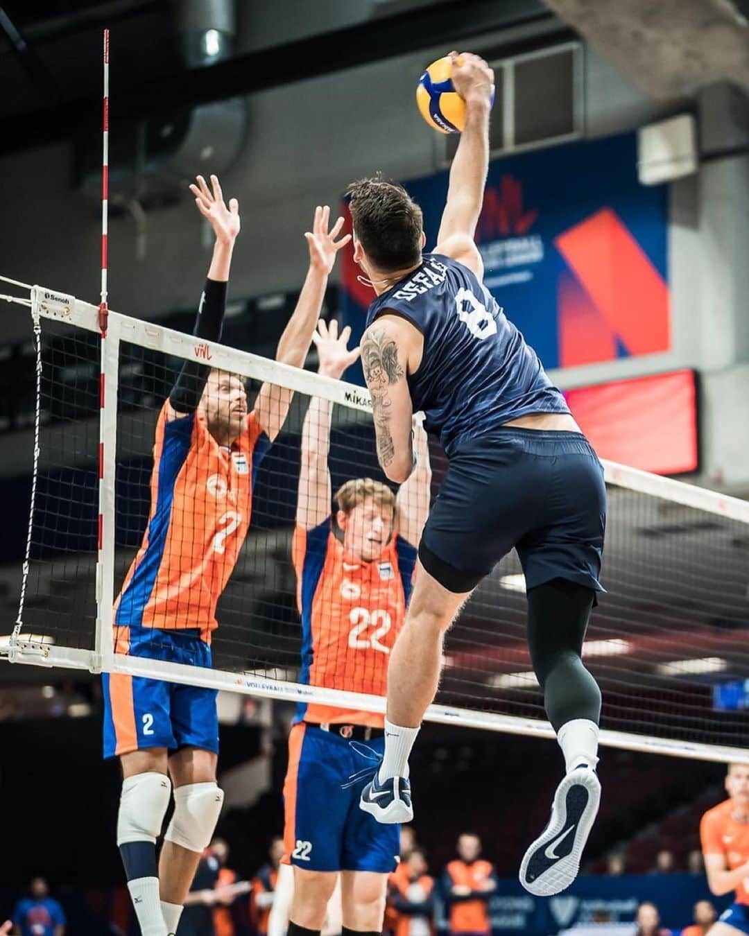 USA Volleyballさんのインスタグラム写真 - (USA VolleyballInstagram)「@tjdefalco my goodness! 💥  Repost @volleyballworld • TJ Defalco 🇺🇸   One of USA's top outside hitters scored 1️⃣3️⃣ points in their 3-0 win 🆚 the Netherlands in week 1 of the #VNL2023.  📺 Watch the matches on VBTV.  ⏰ Full schedule - LINK IN BIO.  🏐 #volleyball #VNL」6月8日 22時33分 - usavolleyball