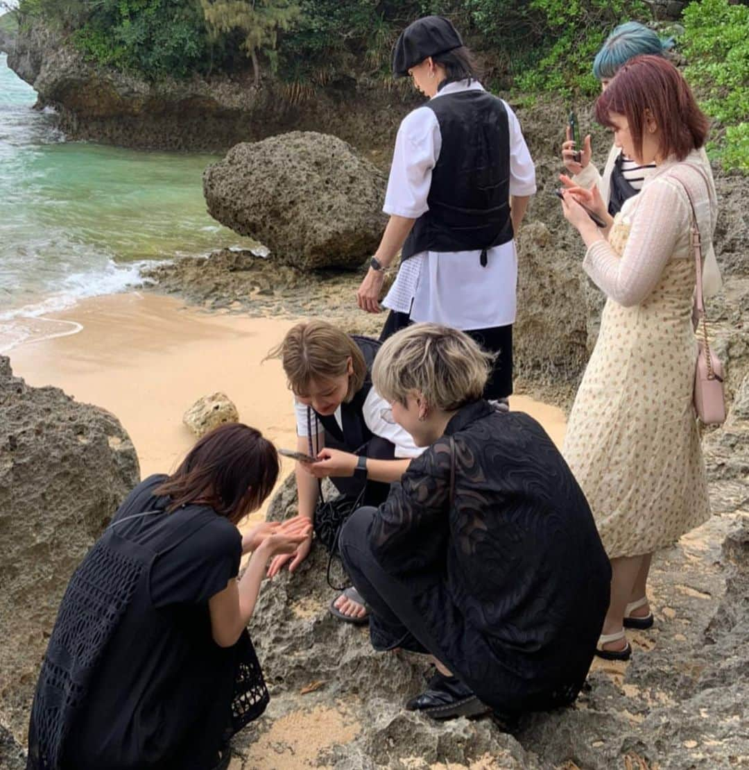 菅原美優さんのインスタグラム写真 - (菅原美優Instagram)「めんそーれ！🌺⚡️  #沖縄 #okinawa #海 #沖縄旅行 #那覇 #旅行 #国際通り #オリオンビール #北谷 #恩納村 #アメリカンビレッジ #おきなわ #社員旅行 #ビーチ #ウミカジテラス #めんそーれ」6月8日 22時39分 - miyuu11224028