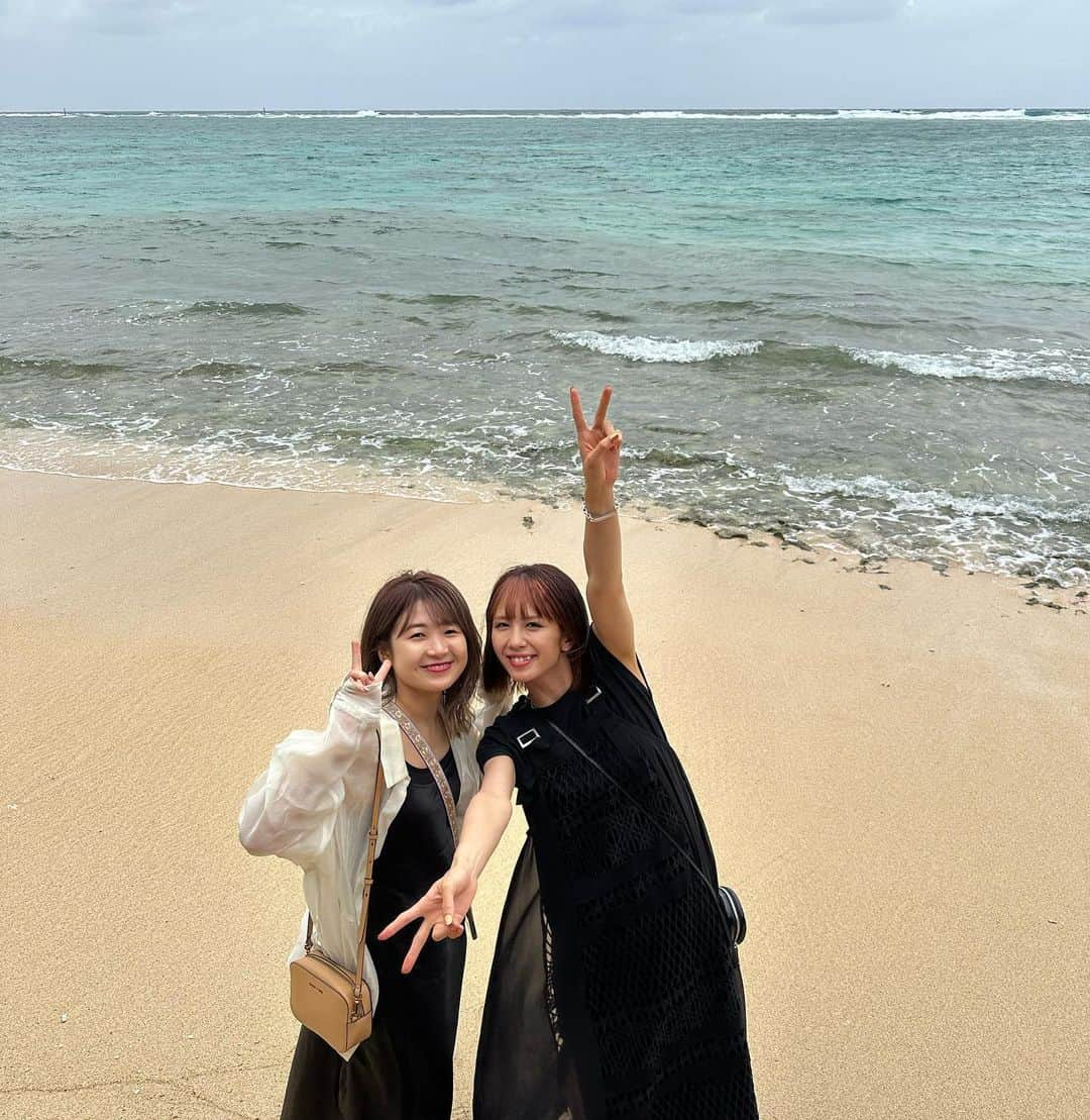 菅原美優さんのインスタグラム写真 - (菅原美優Instagram)「めんそーれ！🌺⚡️  #沖縄 #okinawa #海 #沖縄旅行 #那覇 #旅行 #国際通り #オリオンビール #北谷 #恩納村 #アメリカンビレッジ #おきなわ #社員旅行 #ビーチ #ウミカジテラス #めんそーれ」6月8日 22時39分 - miyuu11224028