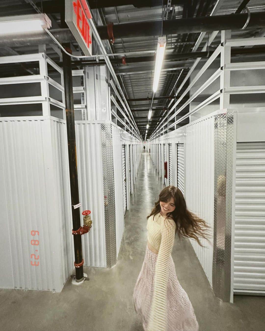 Acacia Brinleyさんのインスタグラム写真 - (Acacia BrinleyInstagram)「* ♡ * Omw to start wars over these storage units ~<3」6月9日 8時34分 - acaciakersey