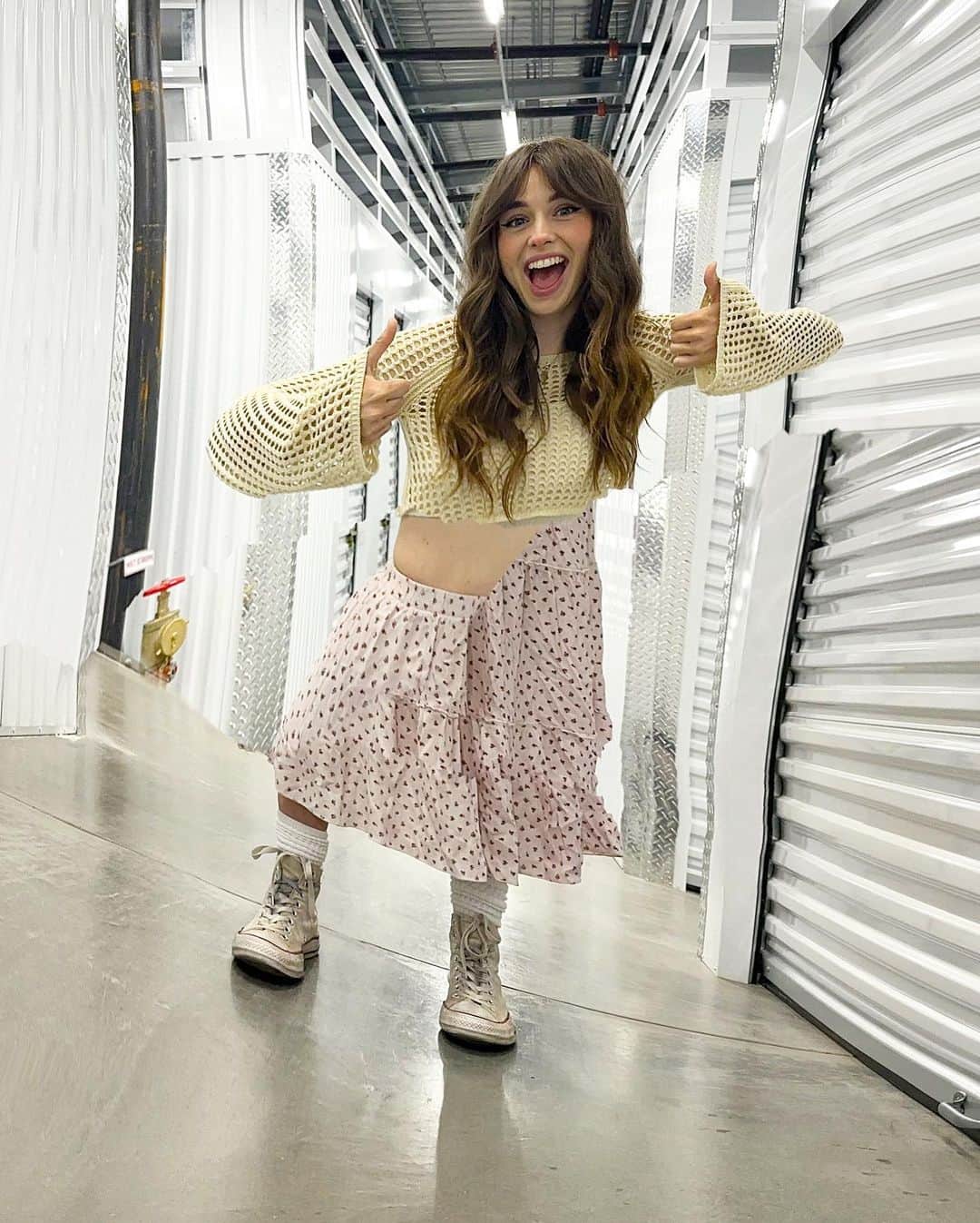 Acacia Brinleyさんのインスタグラム写真 - (Acacia BrinleyInstagram)「* ♡ * Omw to start wars over these storage units ~<3」6月9日 8時34分 - acaciakersey