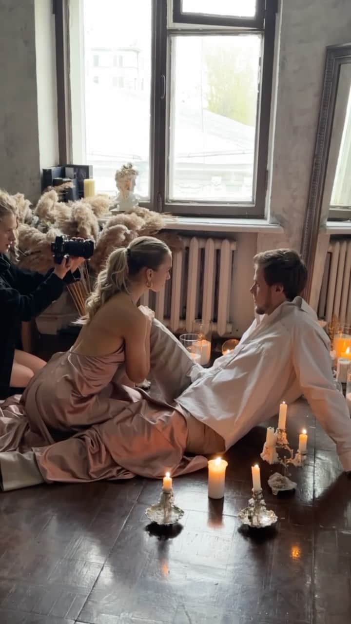 ニキータ・カツァラポフのインスタグラム：「Воспоминания, которые я бы никогда и ни за что не удалил!!  Давайте сделаем челлендж, поделитесь в комментариях самыми дорогими воспоминаниями 👇🏻」