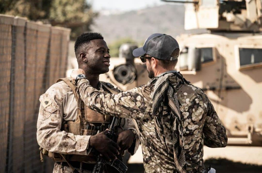 アメリカ海兵隊さんのインスタグラム写真 - (アメリカ海兵隊Instagram)「In coordination with @usmc.entertainment, U.S. Marines aboard Camp Pendleton recently had the opportunity to work alongside actors in the Infantry Immersion Trainer (IIT) and assist with the production of the upcoming movie Mending the Line.  The IIT is a Non-Live Fire MOUT (Military Operations in Urban Terrain) training complex consisting of both indoor and outdoor facilities, which allows units up to the platoon size to conduct foot and motorized patrols throughout the training complex.   The Marine Corps Entertainment Liasion Office, based in Los Angeles, provides production assistance and coordination on films featuring the United States Marine Corps.  📷 (Photos courtesy of Joshua Caldwell, Meydenbauer Entertainment)  #marines #marinecorps #usmc」6月9日 2時35分 - marines