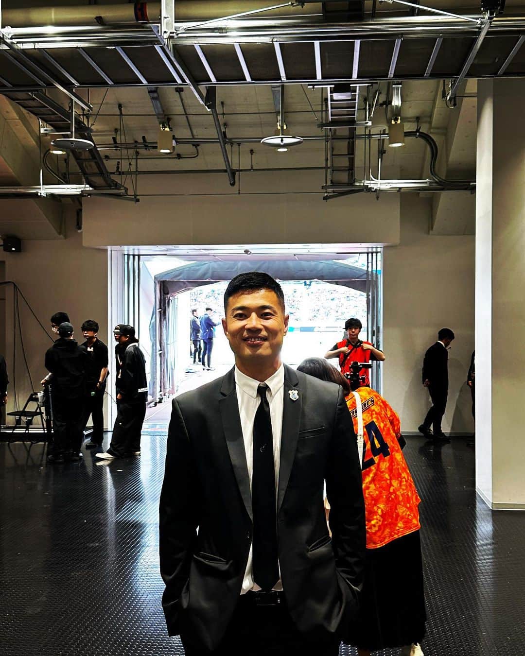 のインスタグラム：「Suit up🕴️」