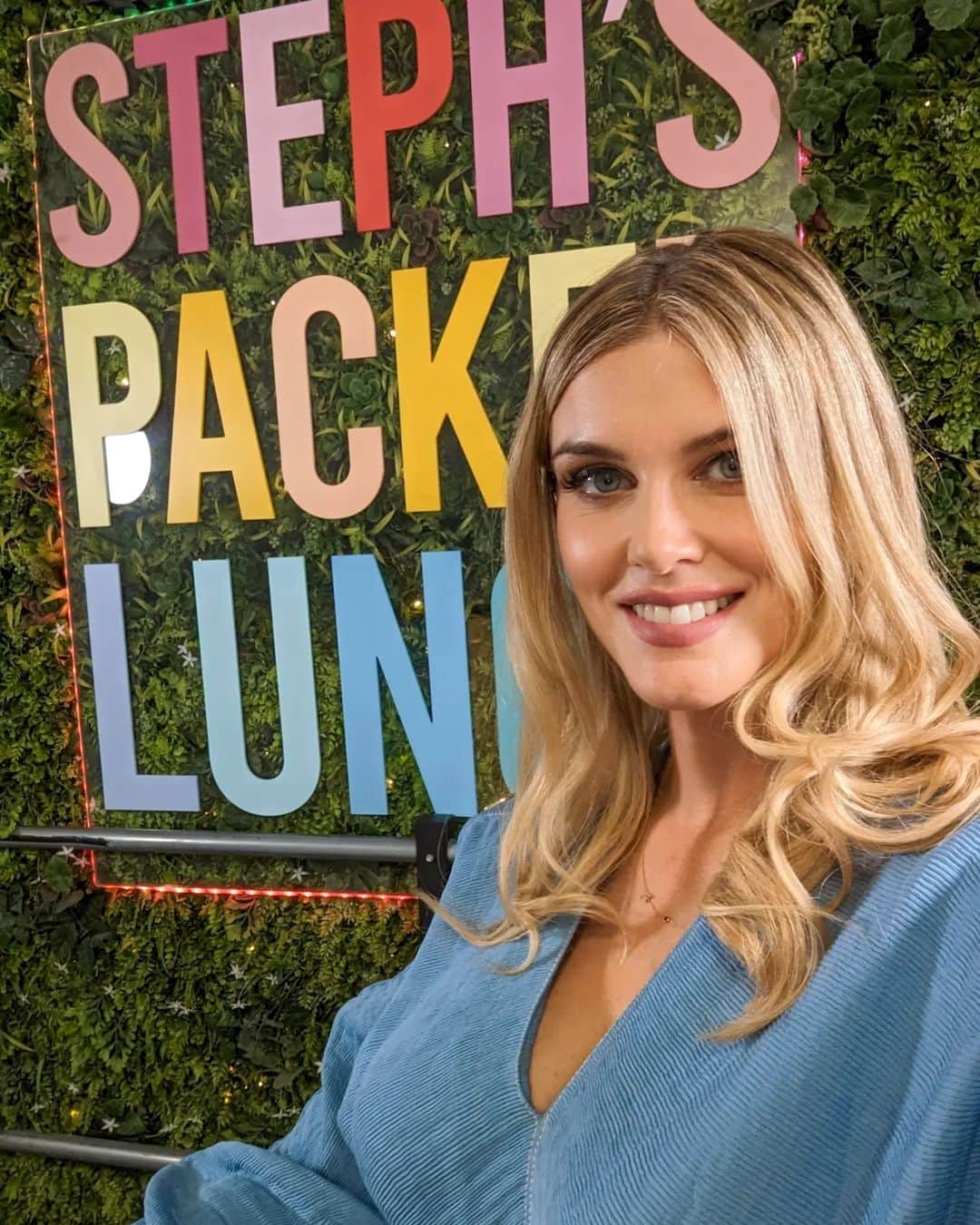 Ashley Jamesさんのインスタグラム写真 - (Ashley JamesInstagram)「Another epic day on Steph's Packed Lunch today. 📺❤️  Honestly, I absolutely love doing the show and am so happy they keep inviting me back. It's such a fun show to be a part of and everyone's so nice! 🙏  It was worth the 4:30am start this morning! Usually I'd go up the night before but I wanted to be able to see my boy. I didn't get home until 7pm tonight so we played for ages in the garden and then he covered Ada and I in stickers - see last slide! 😂❤️  Wore one of my favourite dresses but I forgot about the fact I can't feed in it, so when I ran upstairs in the little part I wasn't on I had to lift my whole dress up to feed. Worth it for the dress though! It's from Jaegar!  We talked about the news topics today but one thing I wish I'd had more time to discuss was tax..the government are talking about lowering tax to get people back into work. It's so frustrating when we know 32,000 women last year left the work force. Not because they don't want to work, not because they have to pay tax but because childcare is so Expensive it makes no financial sense for them to work. For context, we now have one of the world's most expensive childcare - with childcare providers not being paid enough! Other countries have seen the economic value in investing in Childcare. Like Canada! It's a no brainer for the economy.  And our tax should go to healthcare, to childcare, to transport, to emergency services - to just about everything that makes a country great.   All things which would cost a lot more than a bit more tax. (Like private healthcare or childcare).   Anyway, I absolutely LOVE being on the show and I have seen some really kind and supportive messages so thank you! I really do appreciate it. One lady even said she was going to write to the show whilst she was on mat leave to recommend me. 🥹❤️  Also, shout-out to Debbie who was Ada's childminder today in the green room. She was SO lovely with her. THANK YOU 🙏  Now get me to bed - Essex to London to Leeds and back with my little sidekick is no small feat! (Is that a phrase or have I just made that up? Baby brain tonight! 🤪💤). But I feel so grateful to be back on! ❤️🙏📺」6月9日 4時57分 - ashleylouisejames