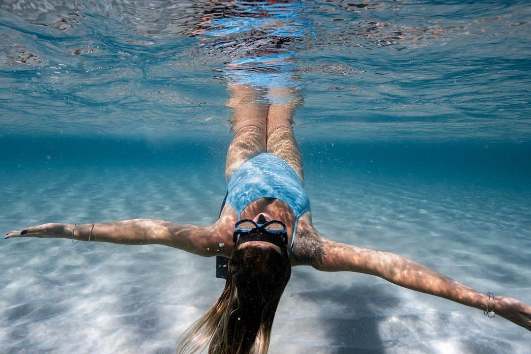 JOLYN Swimwearのインスタグラム：「That underwater solitude 🤌🤿🫧 // #jolynaustralia」