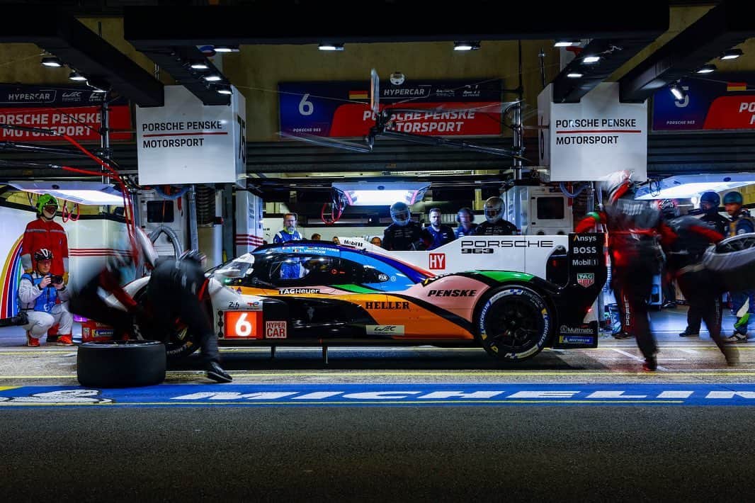 アンドレ・ロッテラーさんのインスタグラム写真 - (アンドレ・ロッテラーInstagram)「Day is over.  FP4: P5 Tomorrow’s schedule: drivers parade. Waiting for the big race to start.   Check in on my stories so you won’t miss out! 🫡  #hypercar#lemans#24hlemans#24hlemansvirtual#2023#porsche#lmdh#post#instagram#insta」6月9日 6時16分 - andre_lotterer
