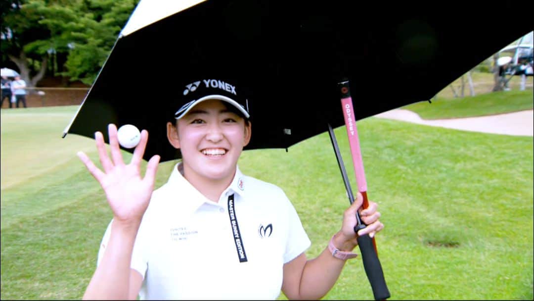 フジテレビゴルフのインスタグラム：「【宮里藍 サントリーレディスオープン⛳️】  大会初日 単独トップに立ったのは #岩井千怜 プロ‼️」