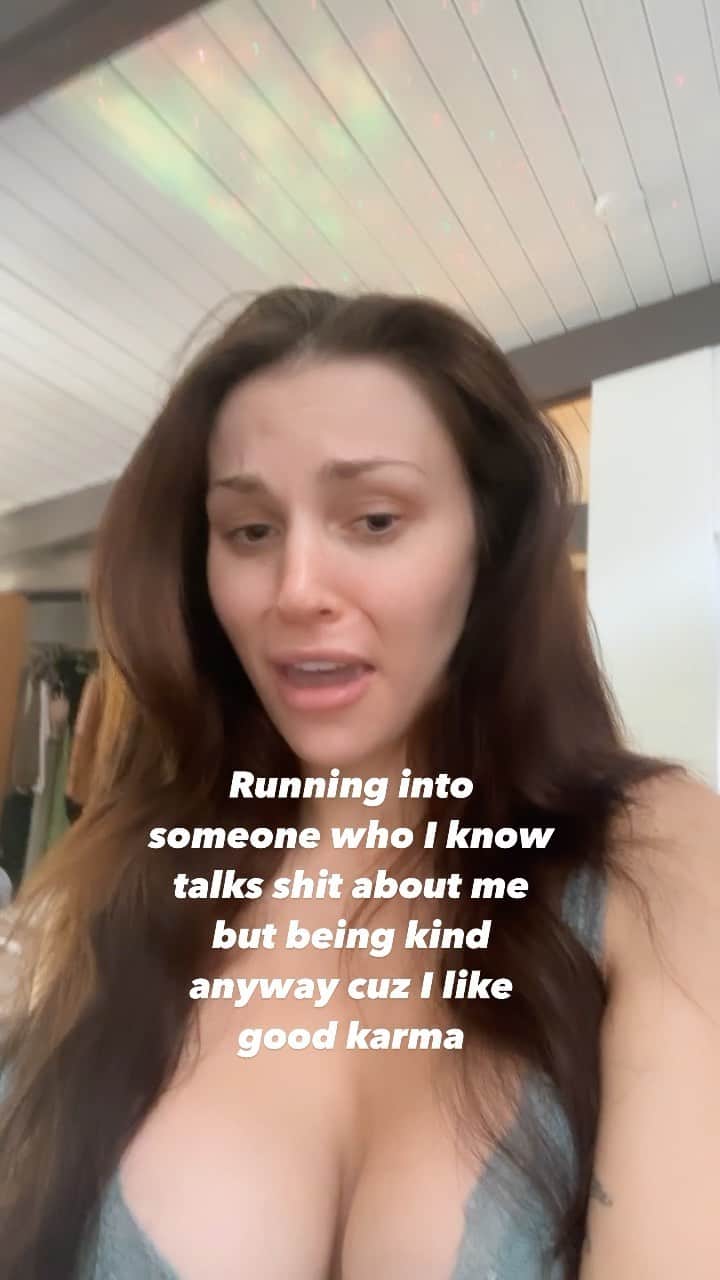 コートニー・ストッデンのインスタグラム