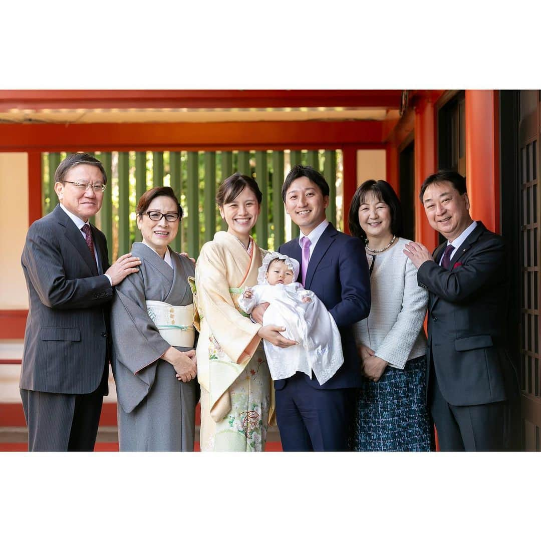 KOBOさんのインスタグラム写真 - (KOBOInstagram)「赤坂日枝神社でお宮参り⛩  こちらも本当に人気の神社で よくおじゃましてます📸  ありがとうございました✨  #お宮参りの写真  #家族写真 #お宮参り #赤坂日枝神社 #山王日枝神社」6月9日 7時10分 - masanori_photo