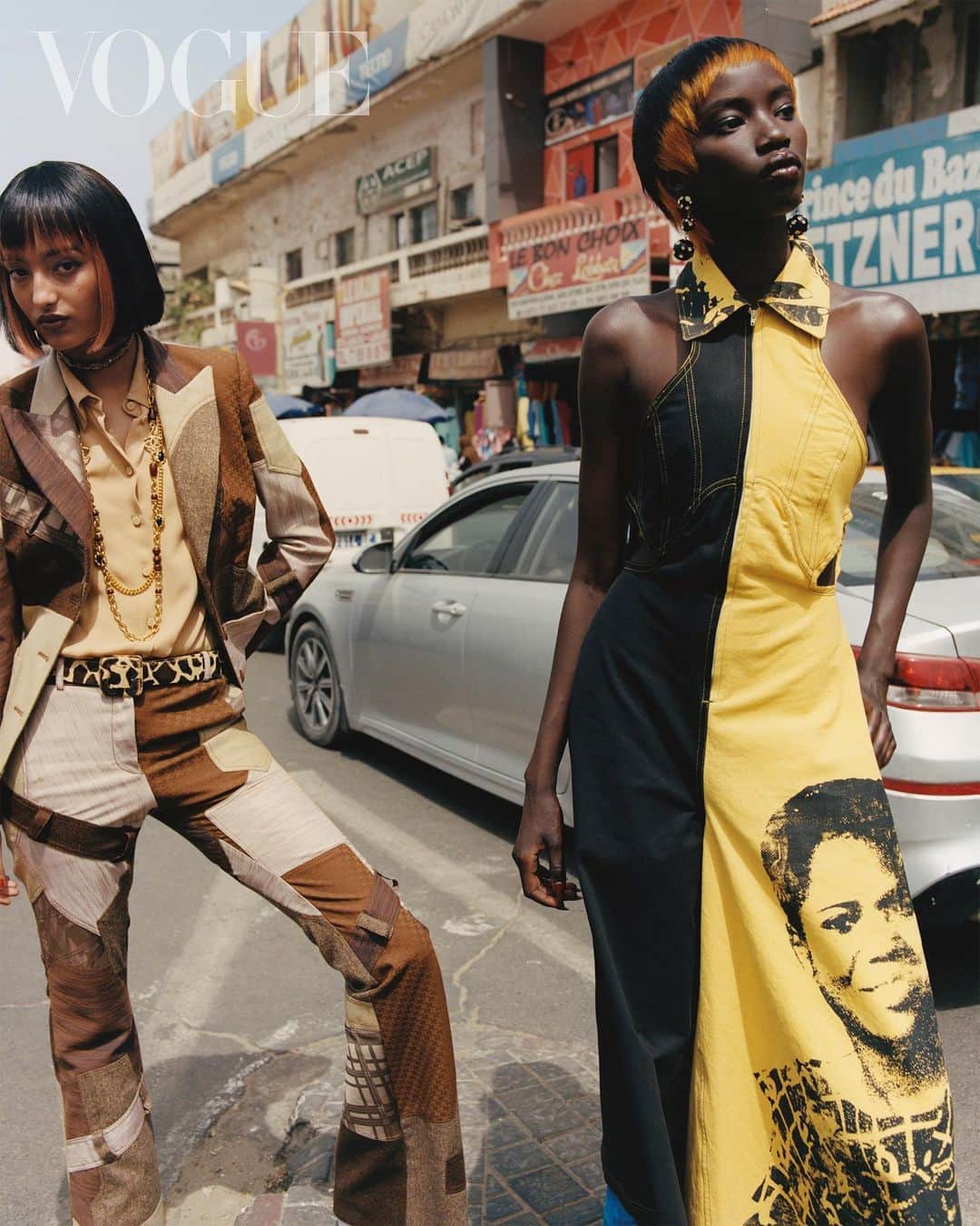 Vogue Taiwan Officialさんのインスタグラム写真 - (Vogue Taiwan OfficialInstagram)「#VogueEdits Vogue六月全球主題on the Road，與Chanel 遊歷非洲塞內加爾  @chanelofficial MÉTIERS D’ART工坊系列在達卡的大秀風格大膽而精緻細膩；落幕後，Chanel帶著Vogue探索塞內加爾這座迷人且孕育著藝術之美的城市。  photographed by @nadineijewere  styled by @sarrjamois   #ChanelMétiersDArt」6月9日 17時34分 - voguetaiwan