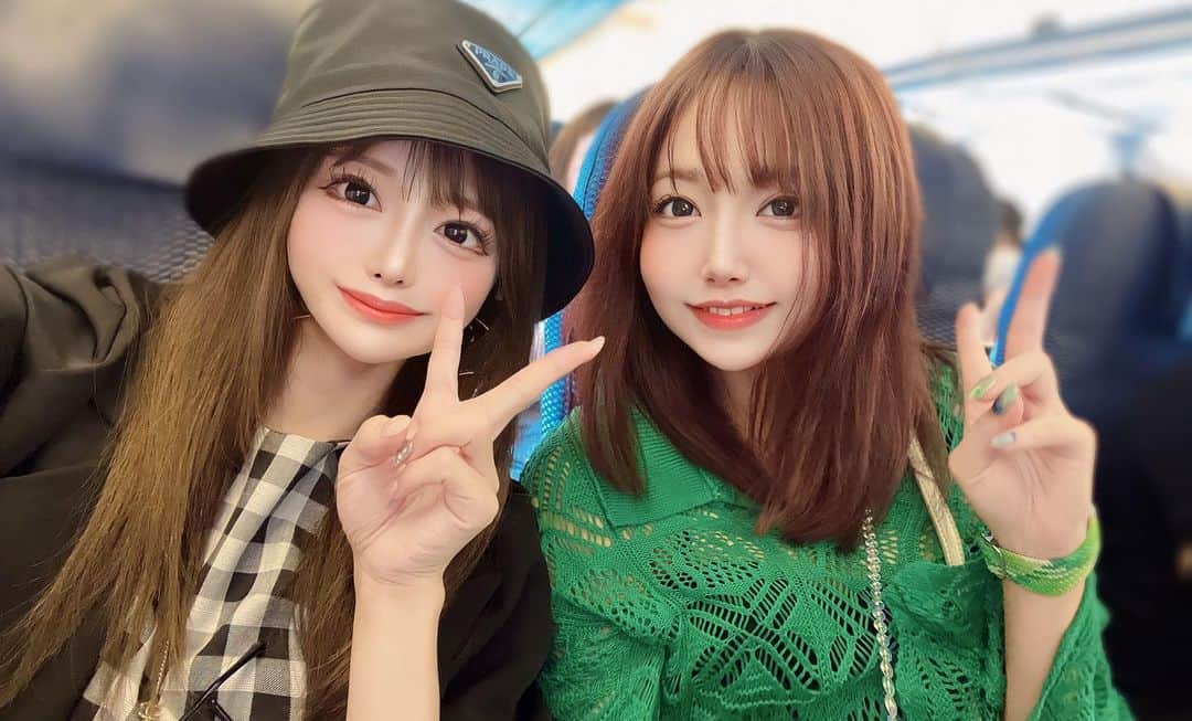 のインスタグラム：「‪ꔛ‬♡‪ 出勤だぞー！  やっとこさ6/1日の投稿をする。w  ゲーム実況者4人組通称「TOP4」の東京ドームイベントに行ってきたよ❤️💛💚💙 ふーちゃんがチケット取れたの！ マジで神😭💗  次の日は犬カフェ行ってきたし幸せな2日間だった🫶🏻  #バルセロナグループ #ピーアンドジェー #札幌 #すすきの #ススキノ #キャバクラ #キャバ嬢 #キャバクラ嬢 #ニュークラブ #ニュークラ #ニュークラ嬢 #キャバ #ラウンジ #ラウンジ嬢 #ガールズバー #ホステス #すすきのキャバクラ #すすきのキャバ嬢 #すすきのグルメ #札幌旅行 #美人 #美女 #可愛い #可愛い女の子 #銀座 #六本木 #北新地 #錦 #中洲 #top4」