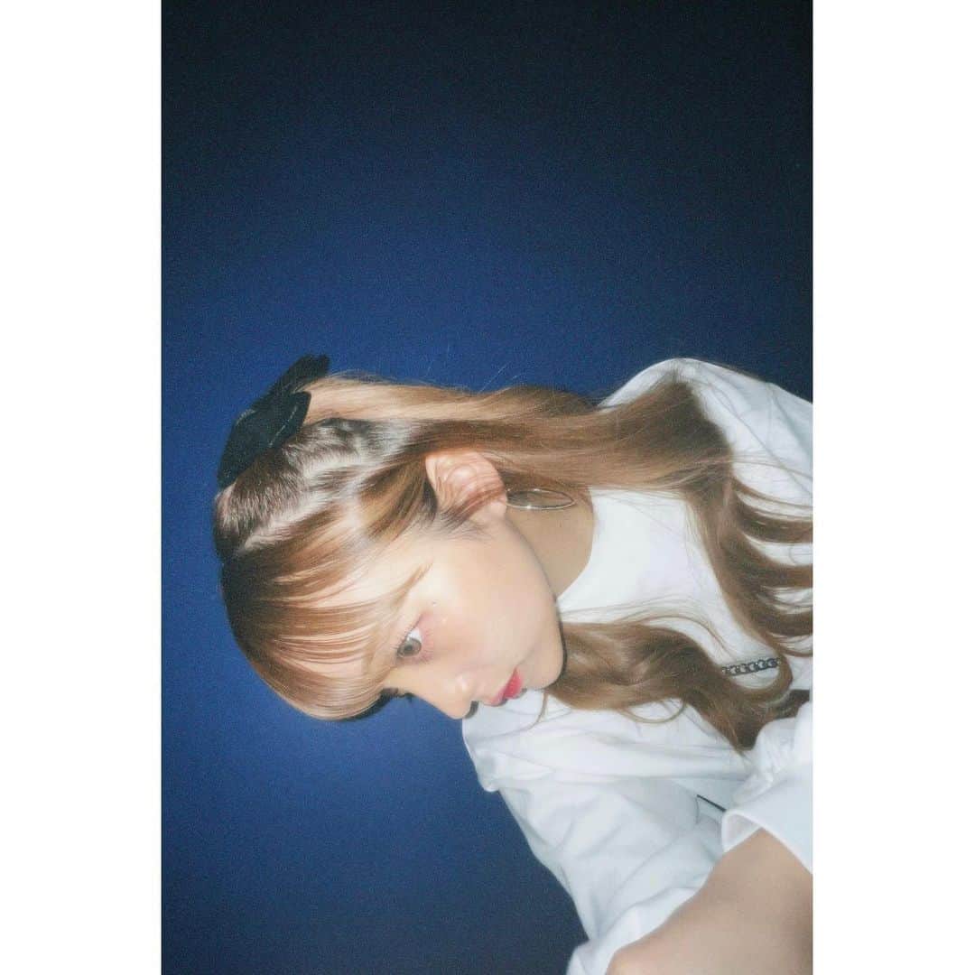 ねおのインスタグラム：「🤍💙🤍  イベントのオフショット！🎞」