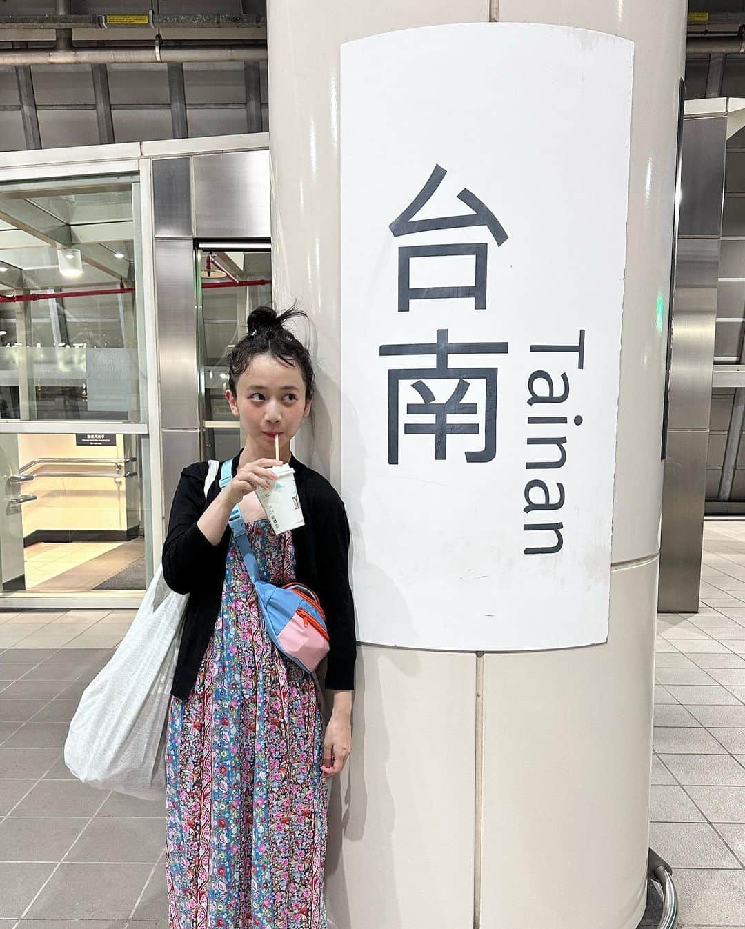 三戸なつめのインスタグラム：「台北から新幹線で台南へ🚄☀️ #mito_natsume」