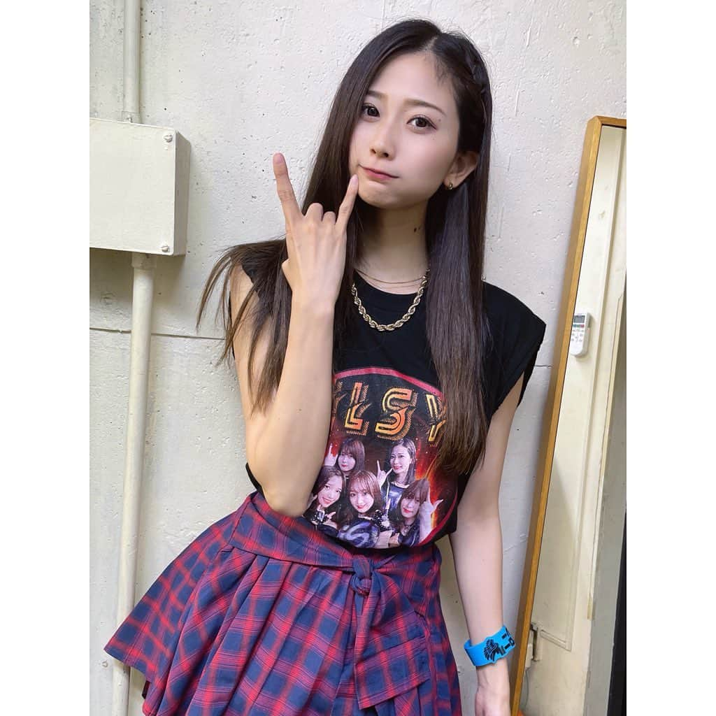 塩野響子さんのインスタグラム写真 - (塩野響子Instagram)「⠀ #ロックの日 #6月9日 #rock」6月9日 18時34分 - kyondayo1206