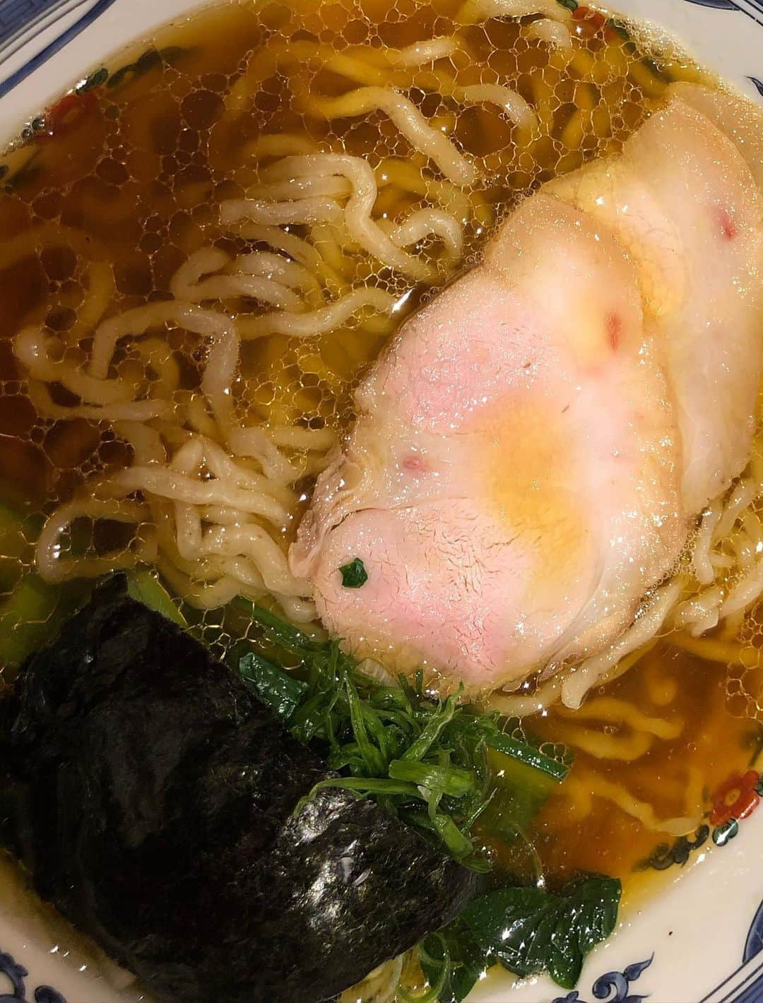 矢野聖人のインスタグラム：「久々の麺コレ。 皆様のオススメ教えて下さい☺️ できれば東京で🥺  #mensho サンフランシスコ #てん 東京らーめん #我羅奢  #博多天神 #一蘭 #パクパク アジア食堂 #麺屋はなび #でぶちゃん 博多ラーメン #あさ陽 北海道味噌 #粋な一生  #麺コレ #ラーメン #つけ麺 #ramen #noodles」