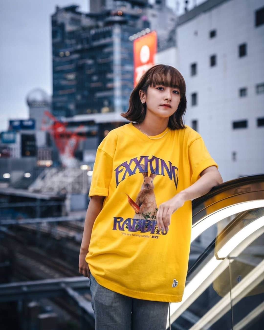 #FR2のインスタグラム：「Rabbits are nocturnal.  "Wild Rabbit T-shirt"  Available Now.  We ship worldwide.  Photo by @rkrkrk   #FR2#fxxkingrabbits#頭狂色情兎」