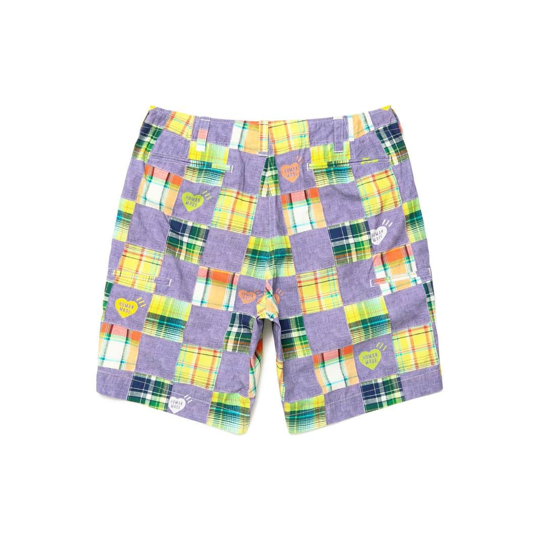HUMAN MADEさんのインスタグラム写真 - (HUMAN MADEInstagram)「"PATCHWORK PRINTED SHORTS" is available at 10th June 11:00am (JST) at Human Made stores mentioned below.  6月10日AM11時より、"PATCHWORK PRINTED SHORTS” が HUMAN MADE のオンラインストア並びに下記の直営店舗にて発売となります。  [取り扱い直営店舗 - Available at these Human Made stores] ■ HUMAN MADE ONLINE STORE ■ HUMAN MADE OFFLINE STORE ■ HUMAN MADE HARAJUKU ■ HUMAN MADE SHIBUYA PARCO ■ HUMAN MADE 1928 ■ HUMAN MADE SHINSAIBASHI PARCO  *在庫状況は各店舗までお問い合わせください。 *Please contact each store for stock status.  オリジナルのパッチワークデザインをプリントで落とし込んだ総柄ショートパンツ。 同素材/同柄の半袖シャツ「PATCHWORK PRINTED S/S SHIRT」とセットアップで着用いただくことが可能です。  Shorts covered with an original patchwork print. Complete the look with the Patchwork Printed S/S Shirt in the same material and pattern.」6月9日 11時03分 - humanmade