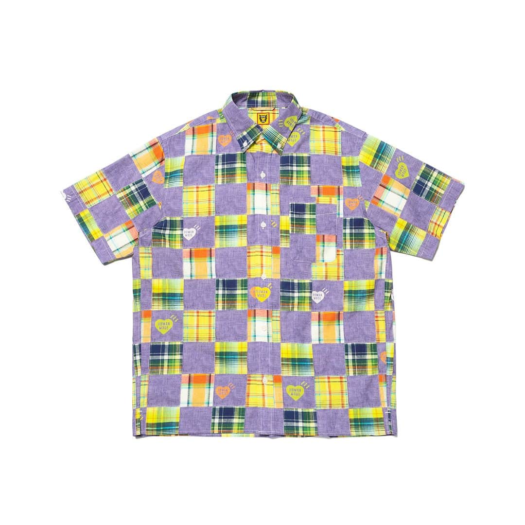 HUMAN MADEさんのインスタグラム写真 - (HUMAN MADEInstagram)「"PATCHWORK PRINTED S/S SHIRT" is available at 10th June 11:00am (JST) at Human Made stores mentioned below.  6月10日AM11時より、"PATCHWORK PRINTED S/S SHIRT” が HUMAN MADE のオンラインストア並びに下記の直営店舗にて発売となります。  [取り扱い直営店舗 - Available at these Human Made stores] ■ HUMAN MADE ONLINE STORE ■ HUMAN MADE OFFLINE STORE ■ HUMAN MADE HARAJUKU ■ HUMAN MADE SHIBUYA PARCO ■ HUMAN MADE 1928 ■ HUMAN MADE SHINSAIBASHI PARCO  *在庫状況は各店舗までお問い合わせください。 *Please contact each store for stock status.  オリジナルのパッチワークデザインをプリントで落とし込んだ半袖シャツ。 ハーフパンツの「PATCHWORK PRINTED SHORTS」とセットアップで着用いただくことも可能です。  Short sleeve open collar shirt with an original patchwork print. Complete the look with the matching Patchwork Printed Shorts.」6月9日 11時00分 - humanmade