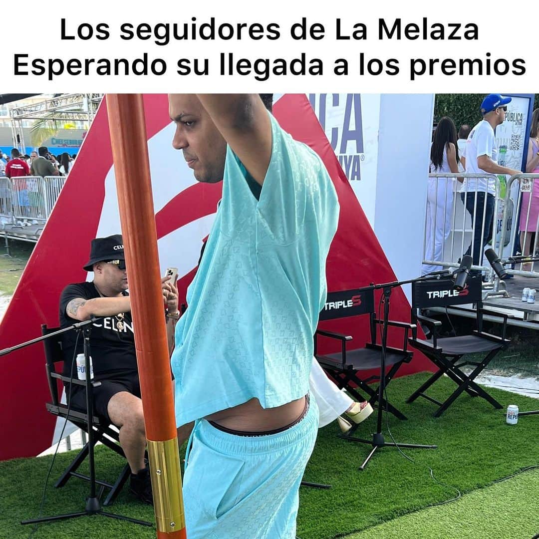 ホセ・レイエスのインスタグラム：「🫠」