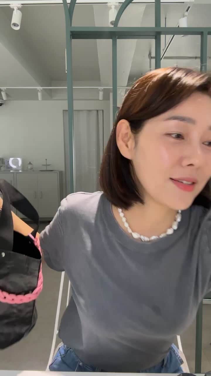 パク・タミのインスタグラム：「- 금요일이니까요~~ ^^ 날씨도 좋고! 라방 한번 했습니다! ㅎㅎㅎㅎ」