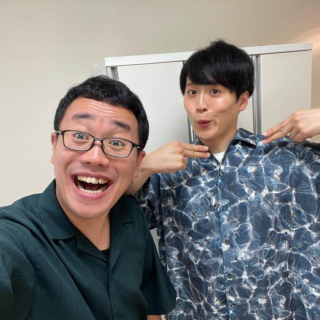 パーマ大佐のインスタグラム：「レインボーに会ったよ。 #パーマ大佐  #久々に  #レインボー  #会ったよ  #池ちゃん  #実ちゃん」